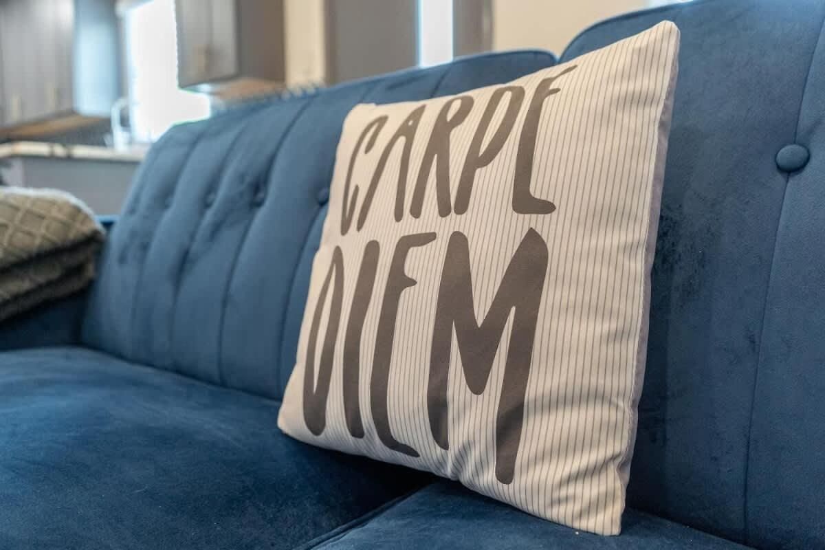 The Carpe Diem By Local Holiday home *