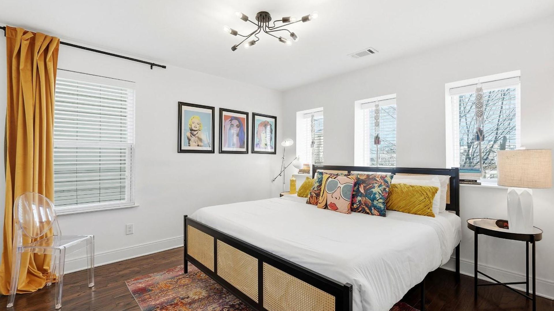 New Updates! Skyline Rooftopfirepitwalk To Gulch Holiday home