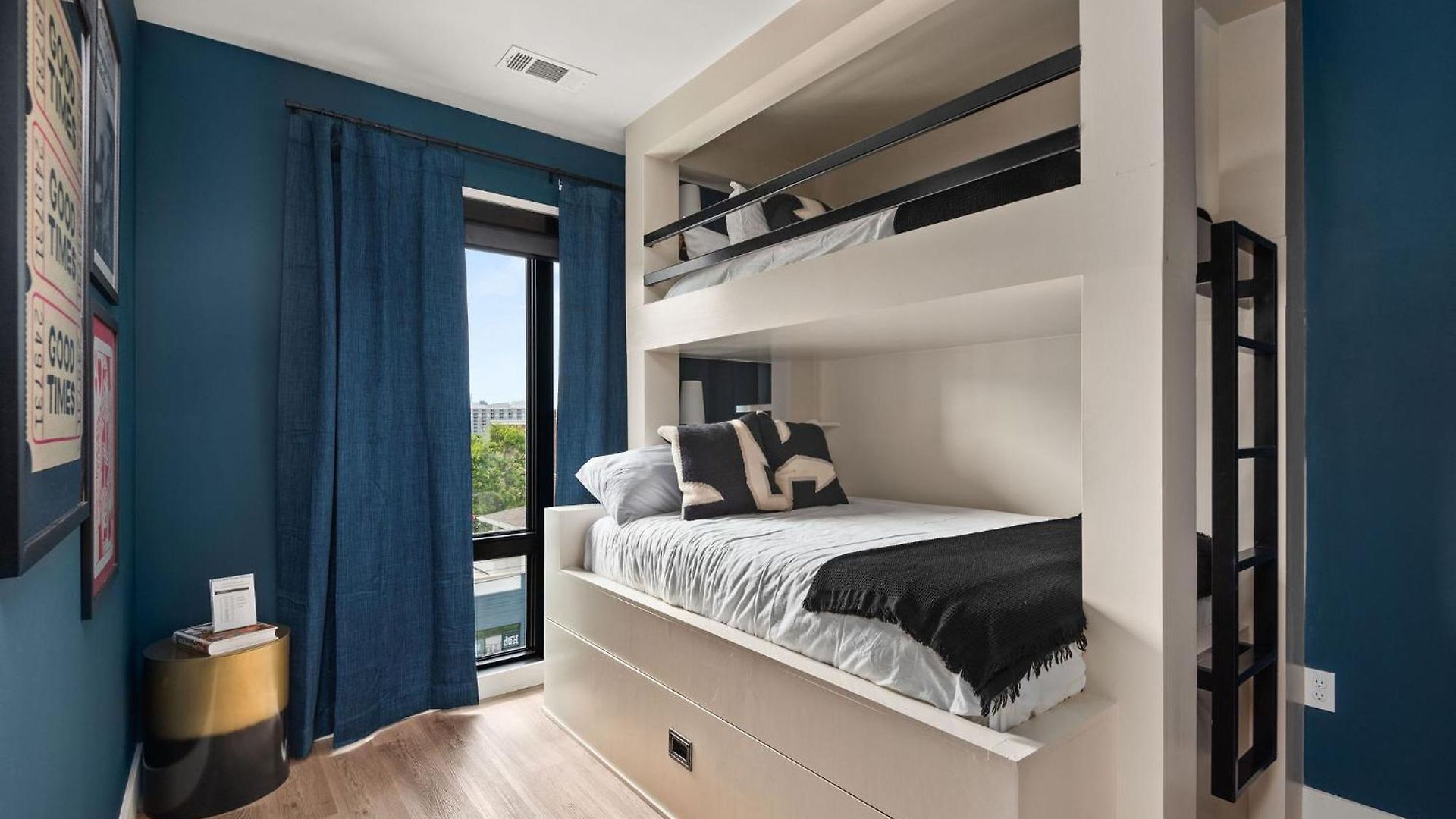Holiday home Modern Townhouse Near Vandy And Parthenon Nashville