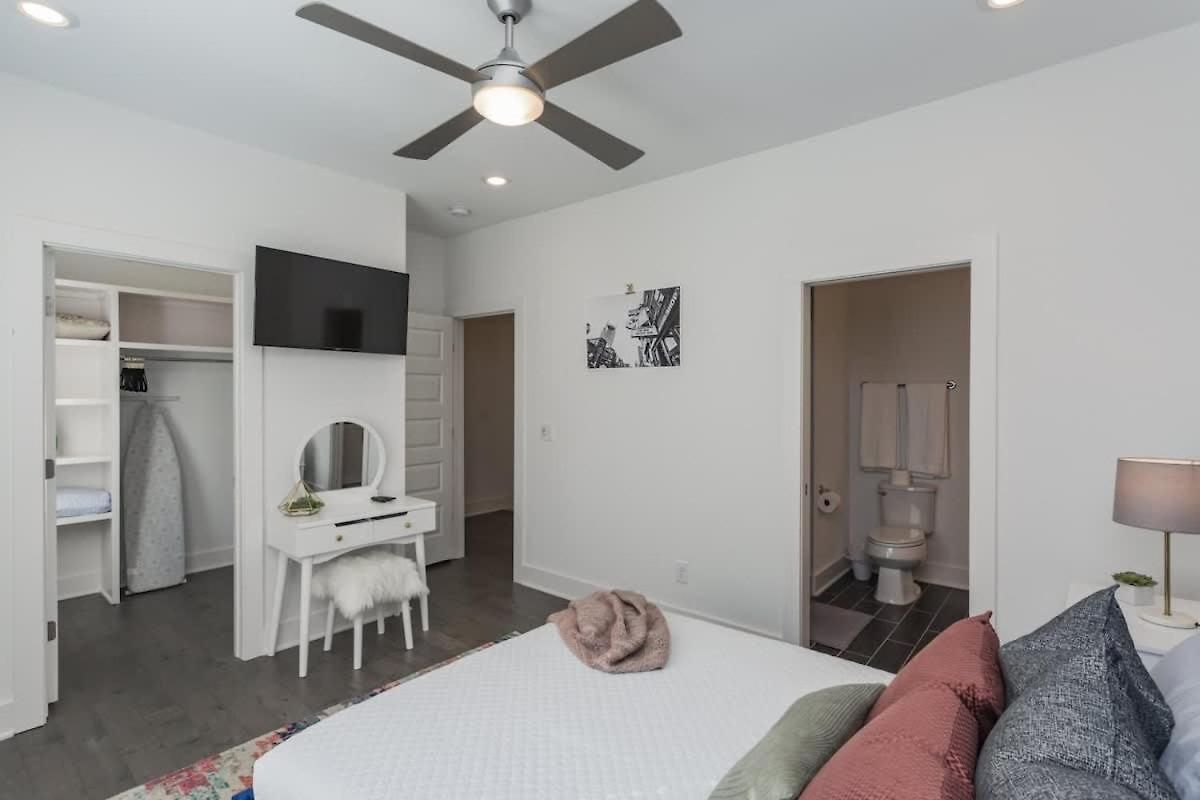 Music Retreat By Local * Nashville