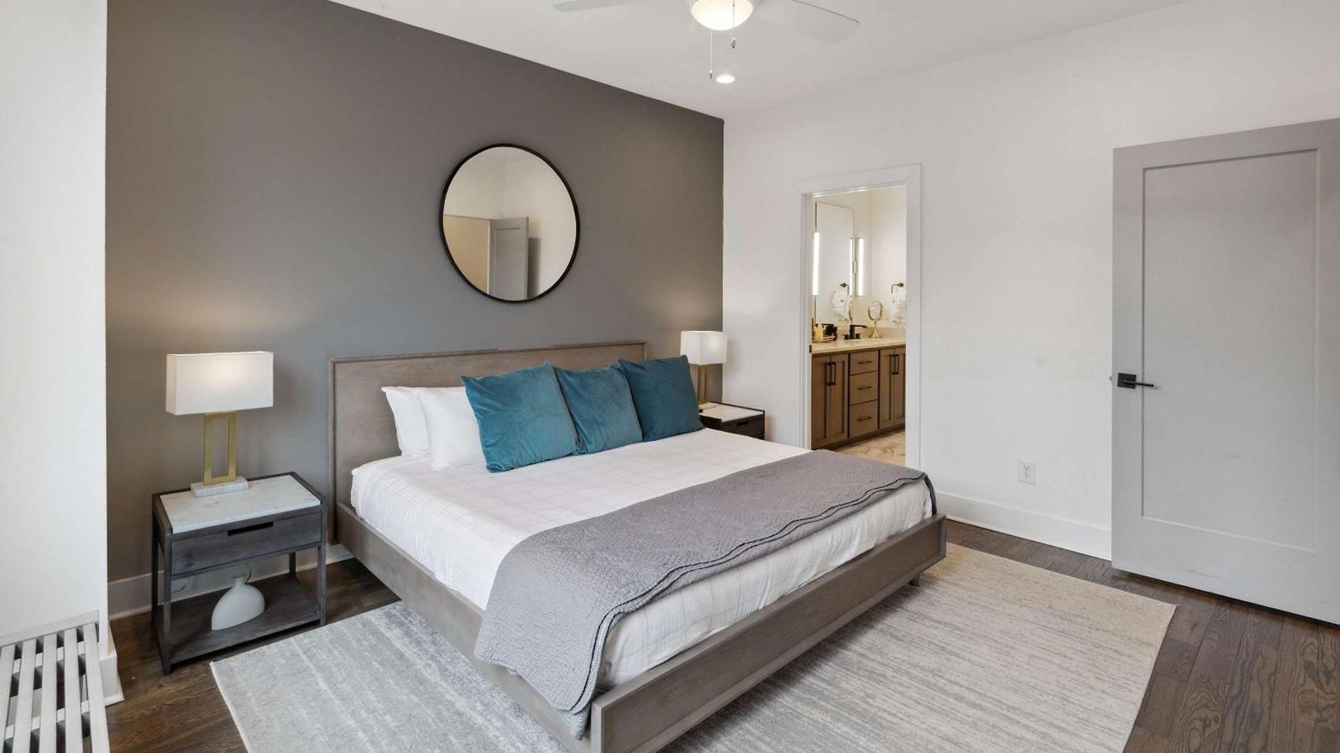 Holiday home West End Oasis-new Building & Rooftop Views Nashville