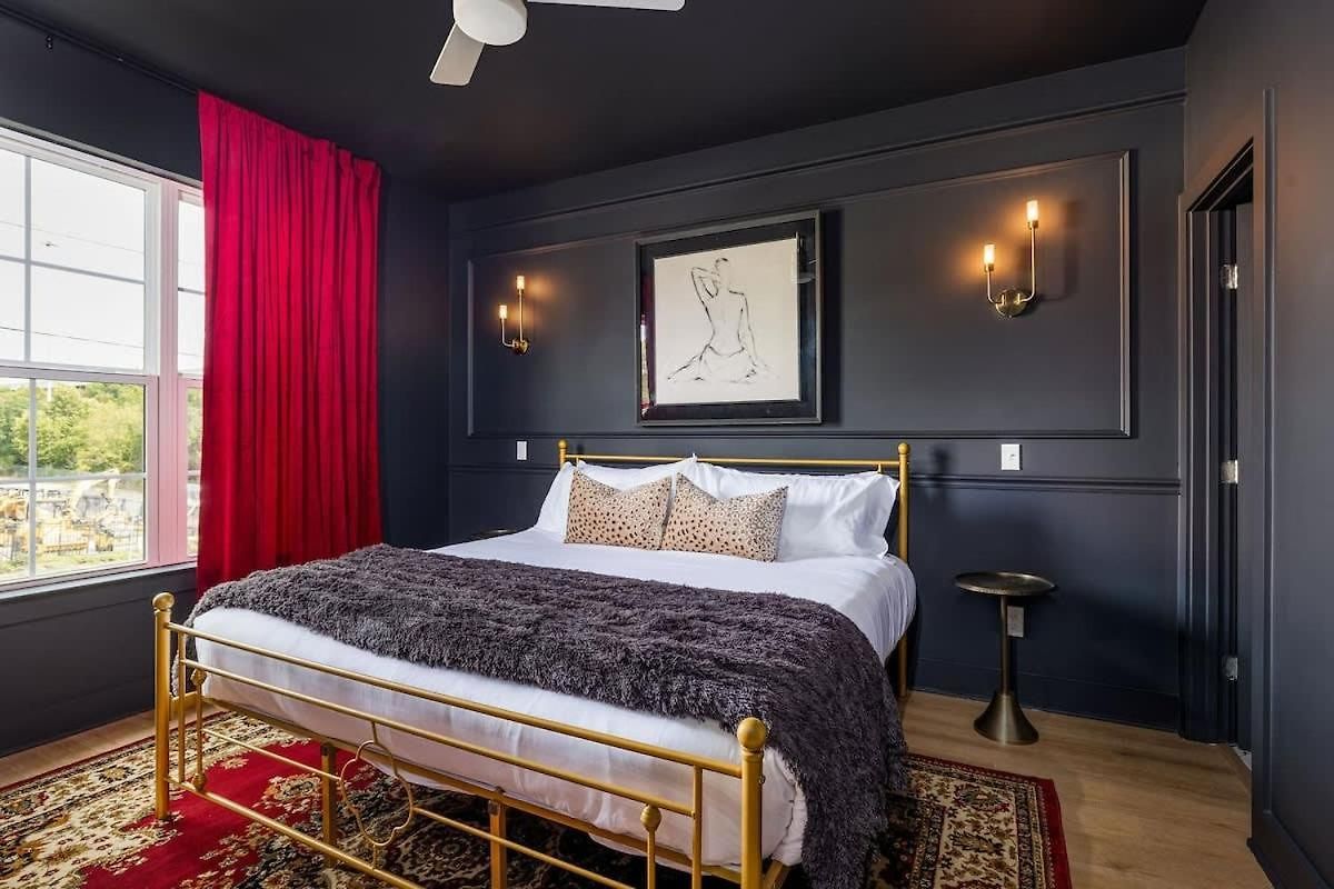 Holiday home The Gilded Getaway By Local