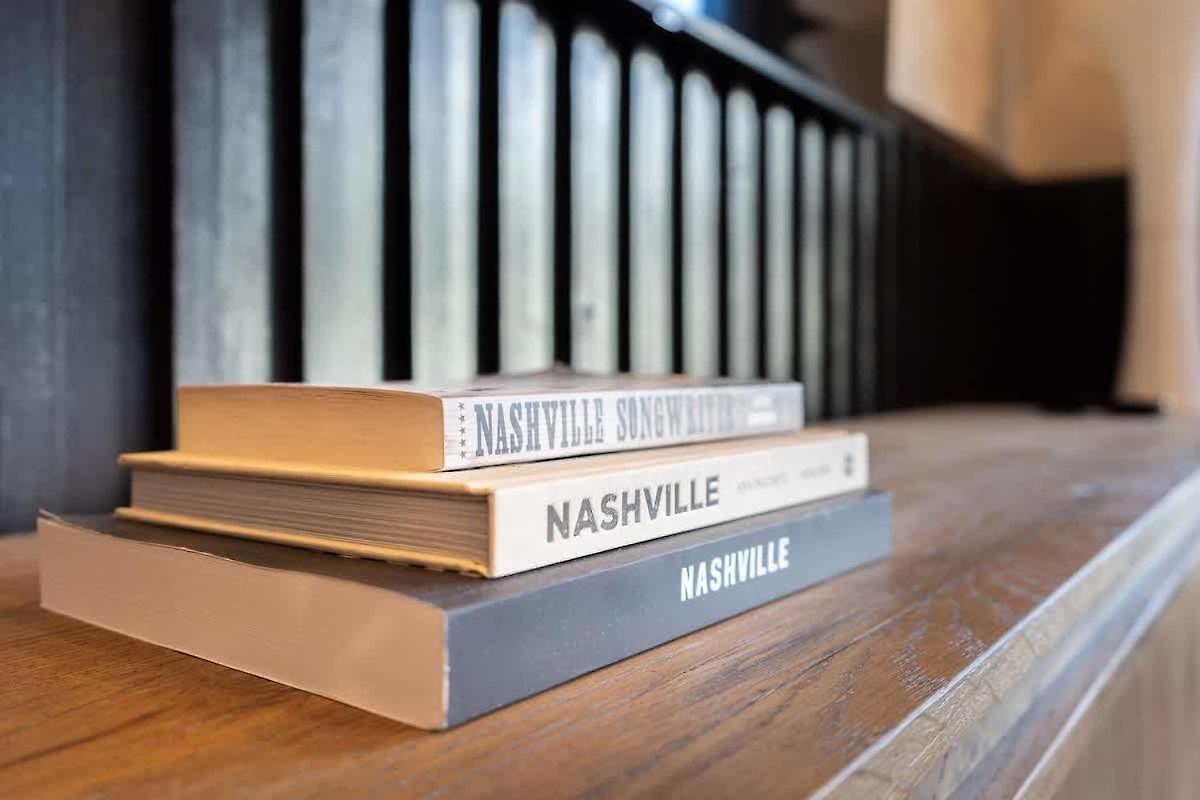 The Western Wing By Local * Nashville