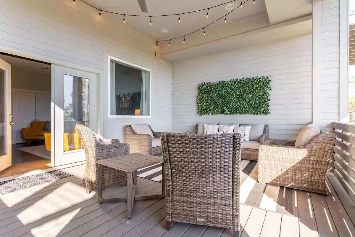 Cashs Speakeasy By Local Holiday home Nashville
