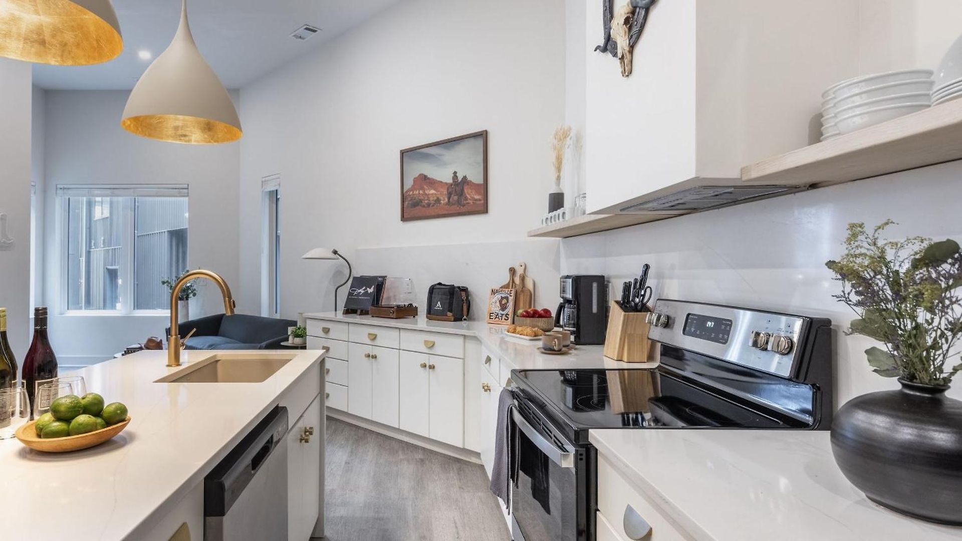 Outrider Buyout - 2 Units By Avantstay Nashville