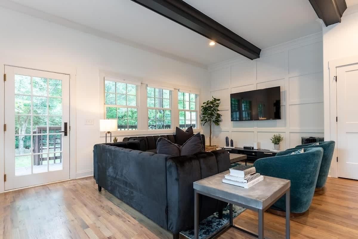 The Alabaster By Local * Nashville