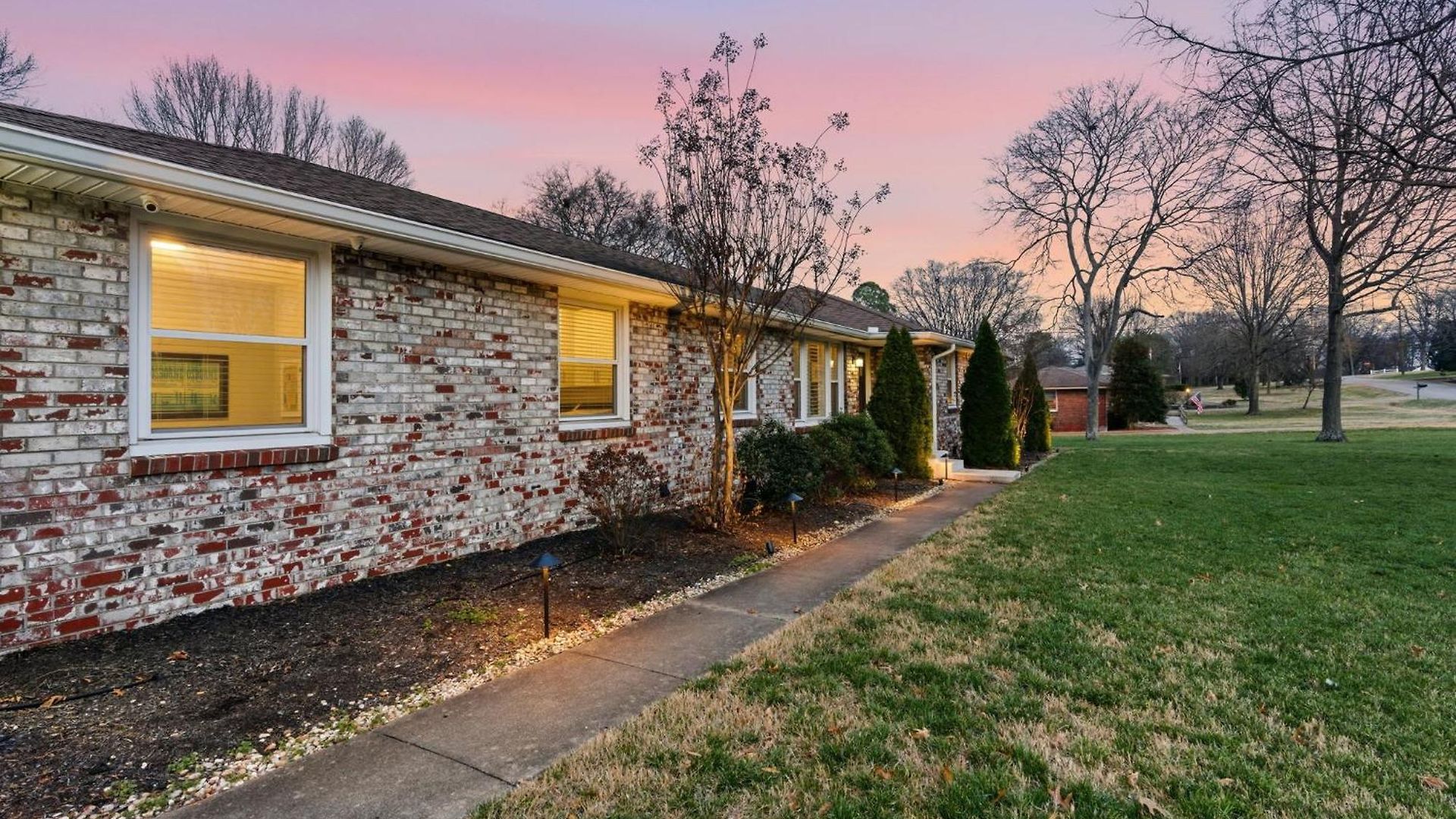 Holiday home Spacious Modern Ranch 5 Miles To Downtown Nashville