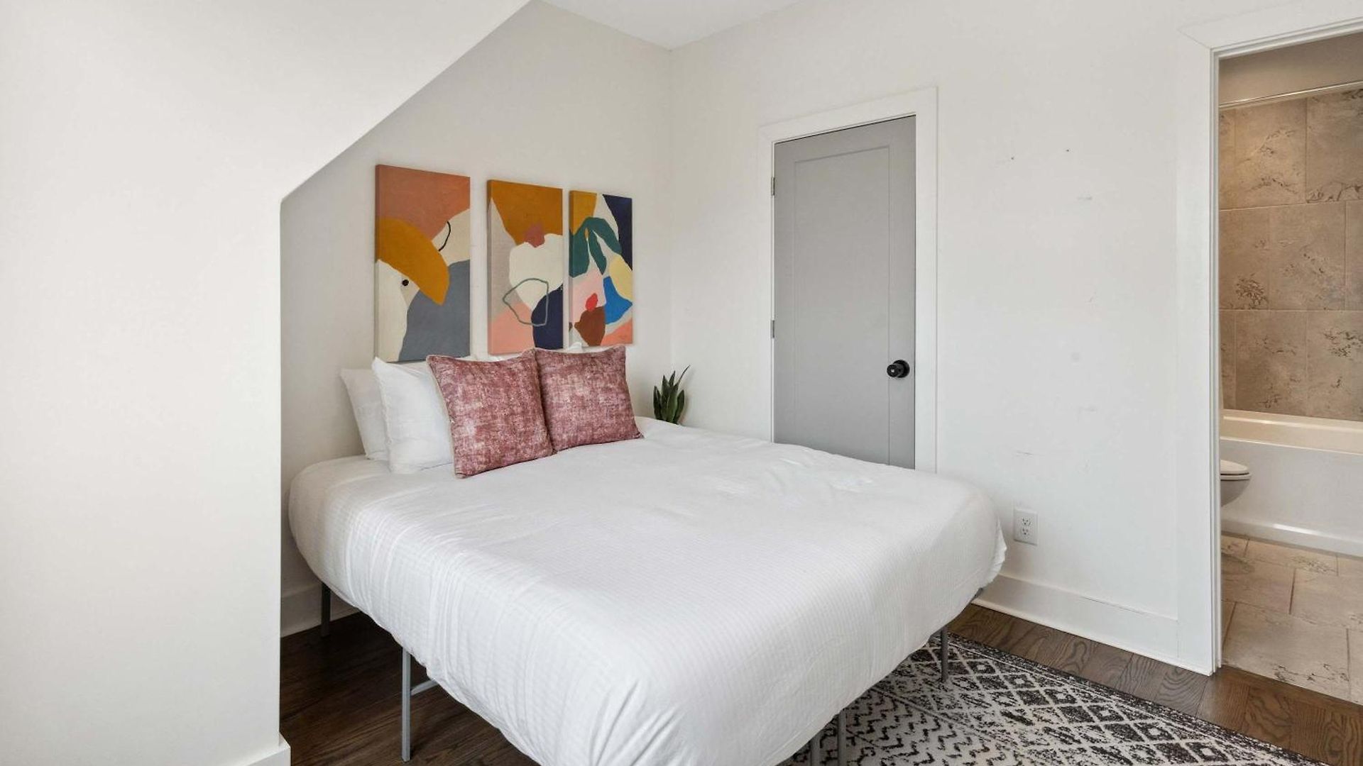 Holiday home West End Oasis-new Building & Rooftop Views Nashville