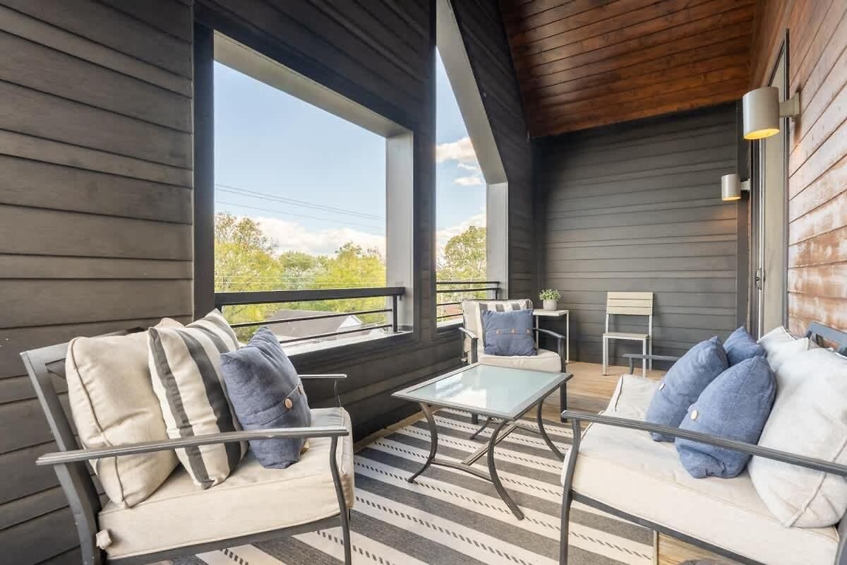 Holiday home The Onyx Opal By Local *