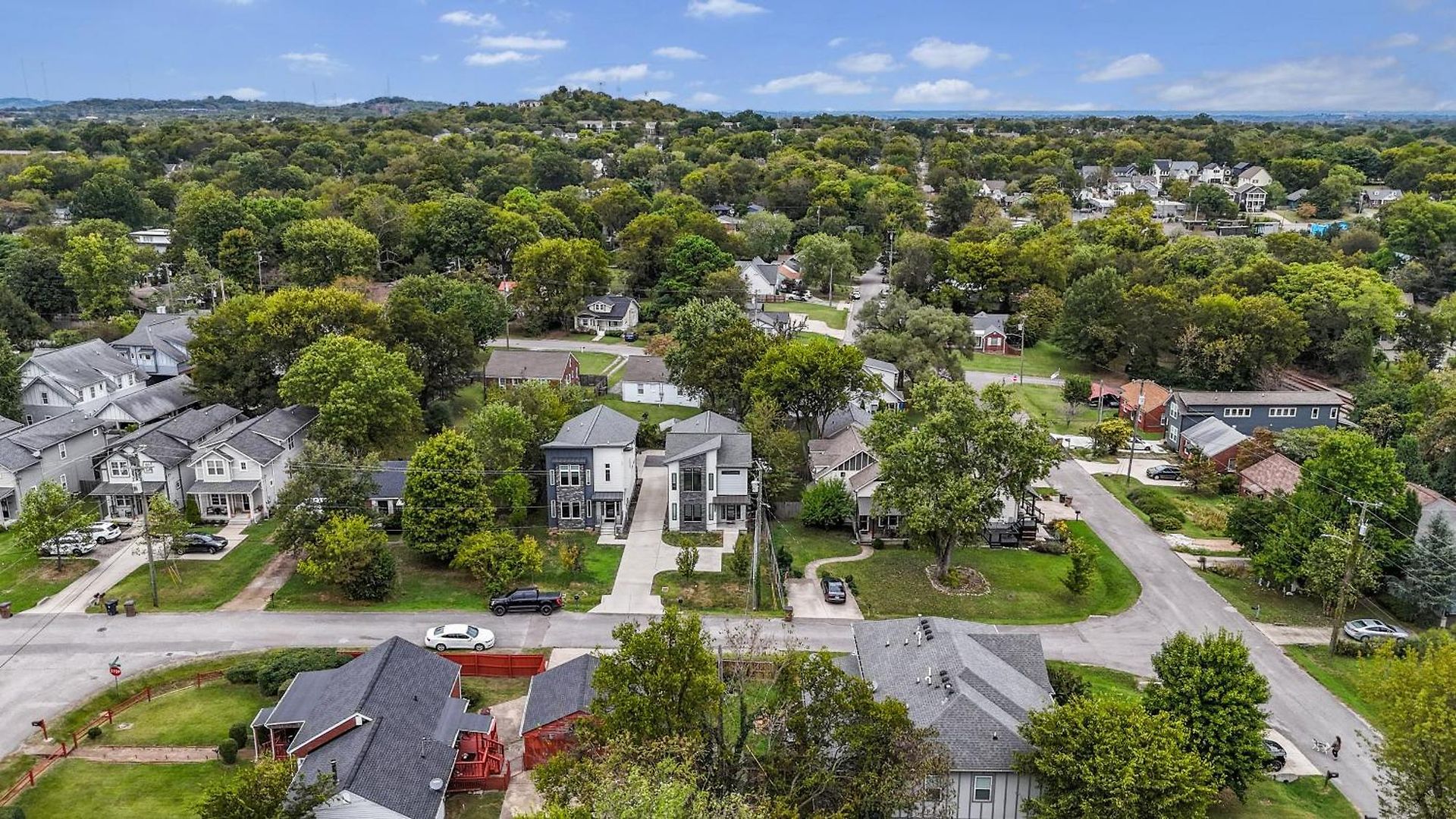 New Modern 4br Extended - Fully Equipped - Workspace - Parking *