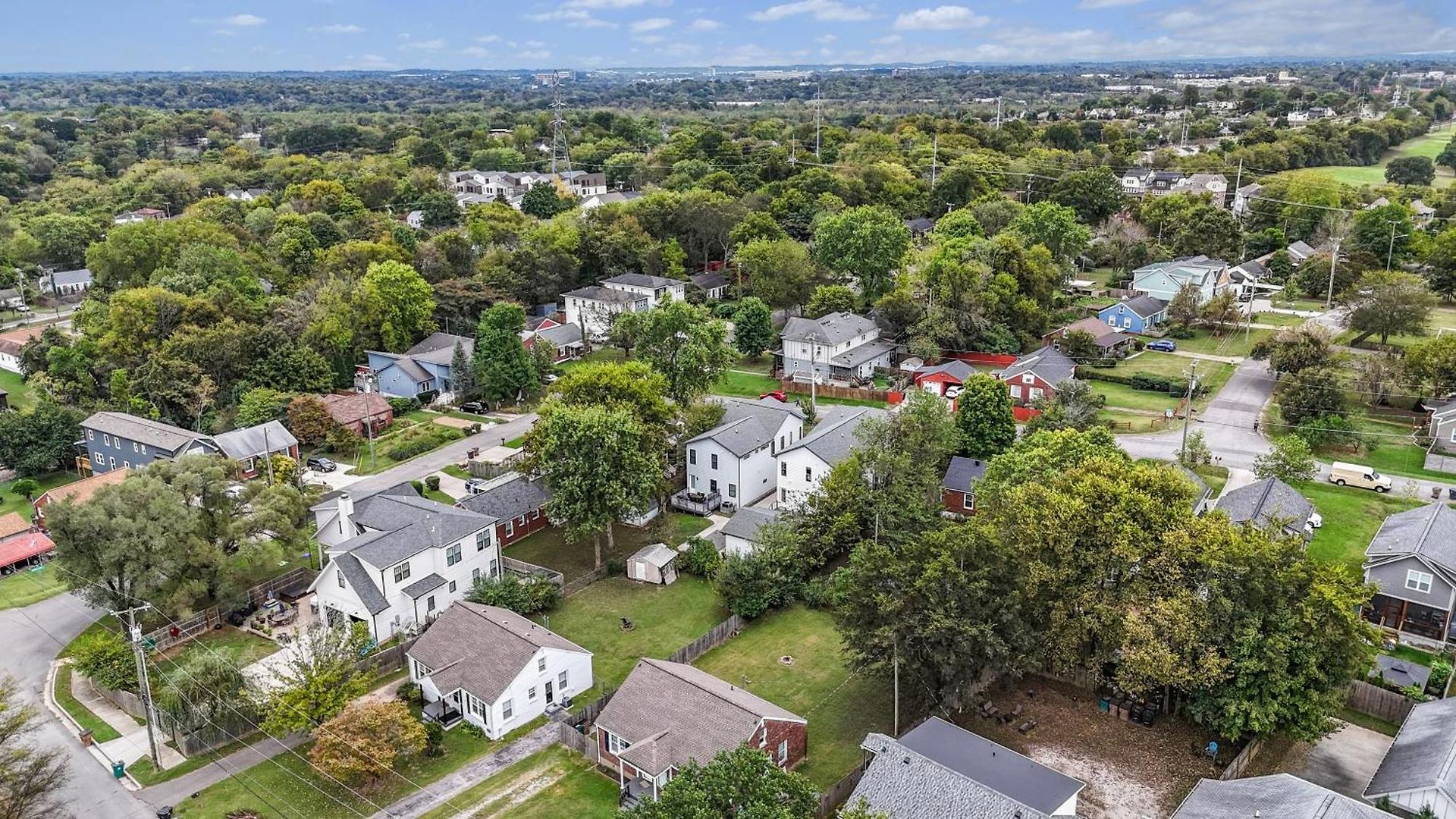 New Modern 4br Extended - Fully Equipped - Workspace - Parking Nashville