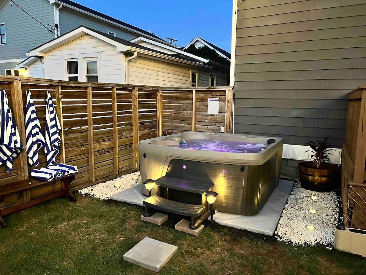 Speakeasy Game Room, Hot Tub, Fire Pit, King Bed - Close To Downtown * Nashville
