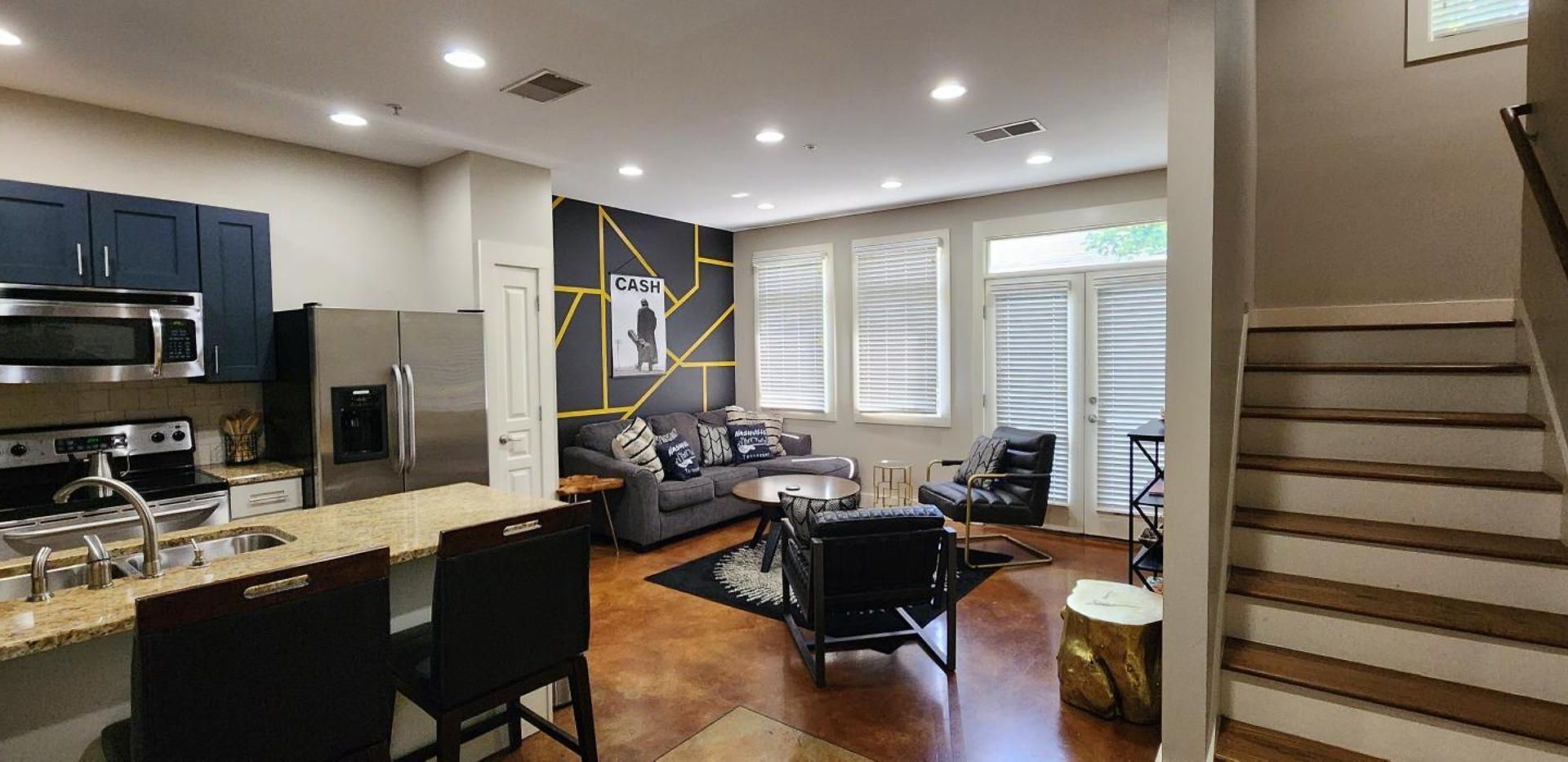 The Johnny Cash - Music Row District - Free Garage Parking - King Bed Nashville