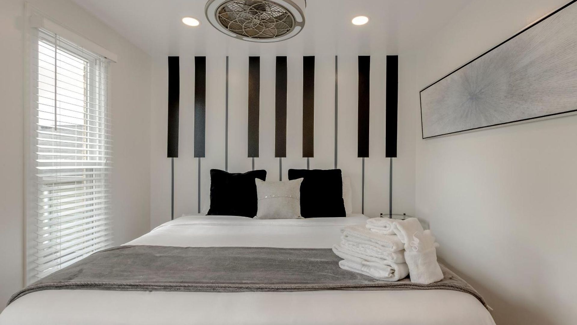 Apartment Steps From Vandy, Live Music-downtown 9 Mins Away! *