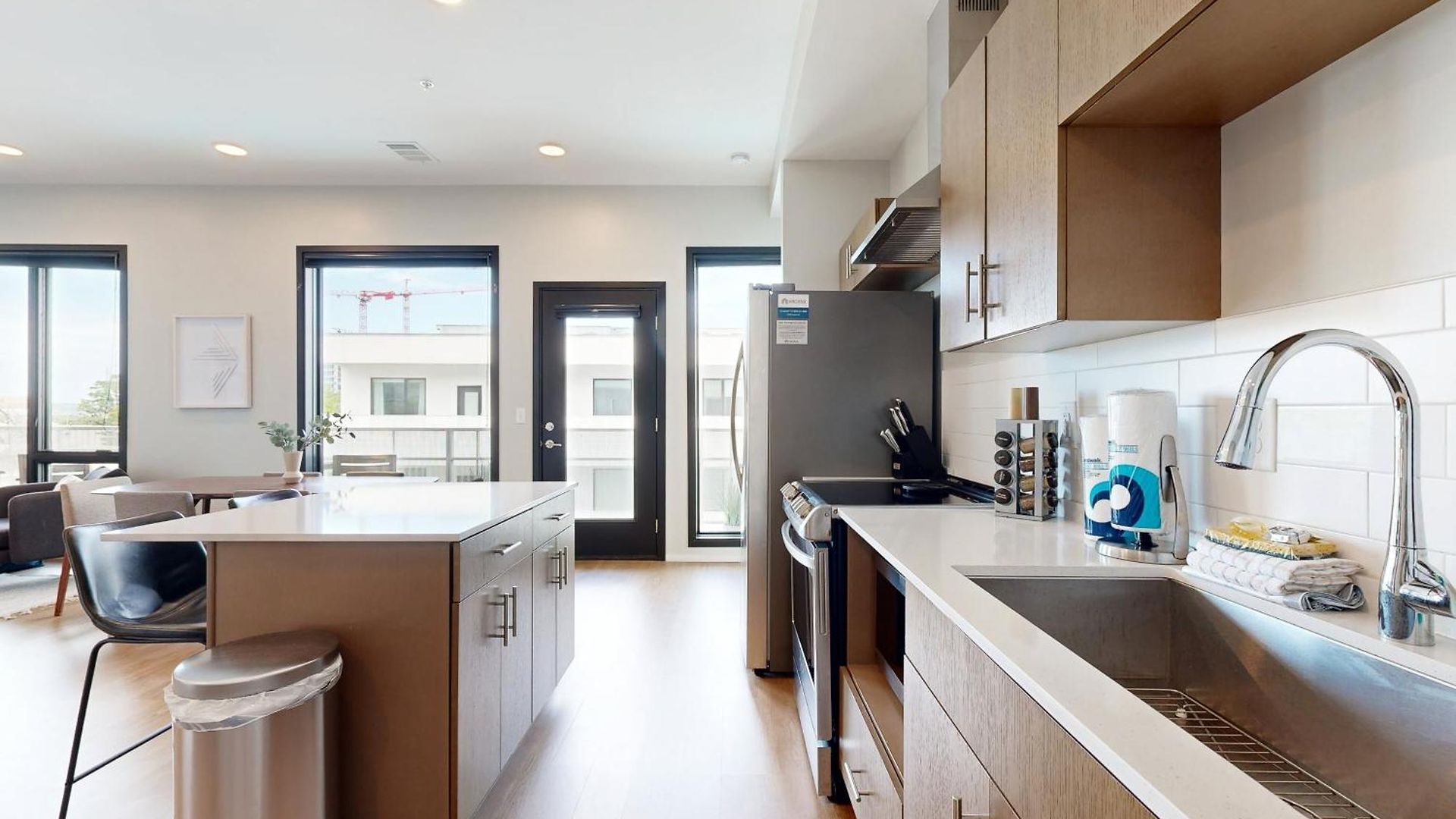 Apartment Illume 303 *