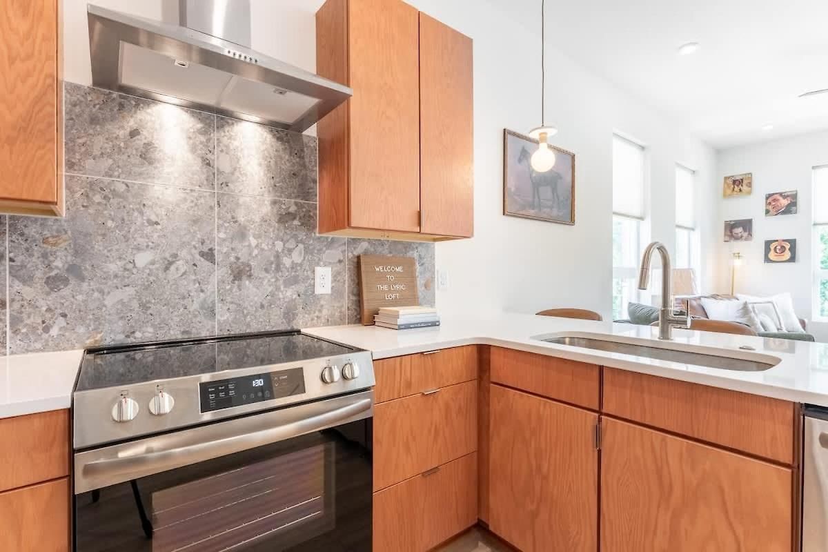 The Lyric Loft By Local Apartment Nashville