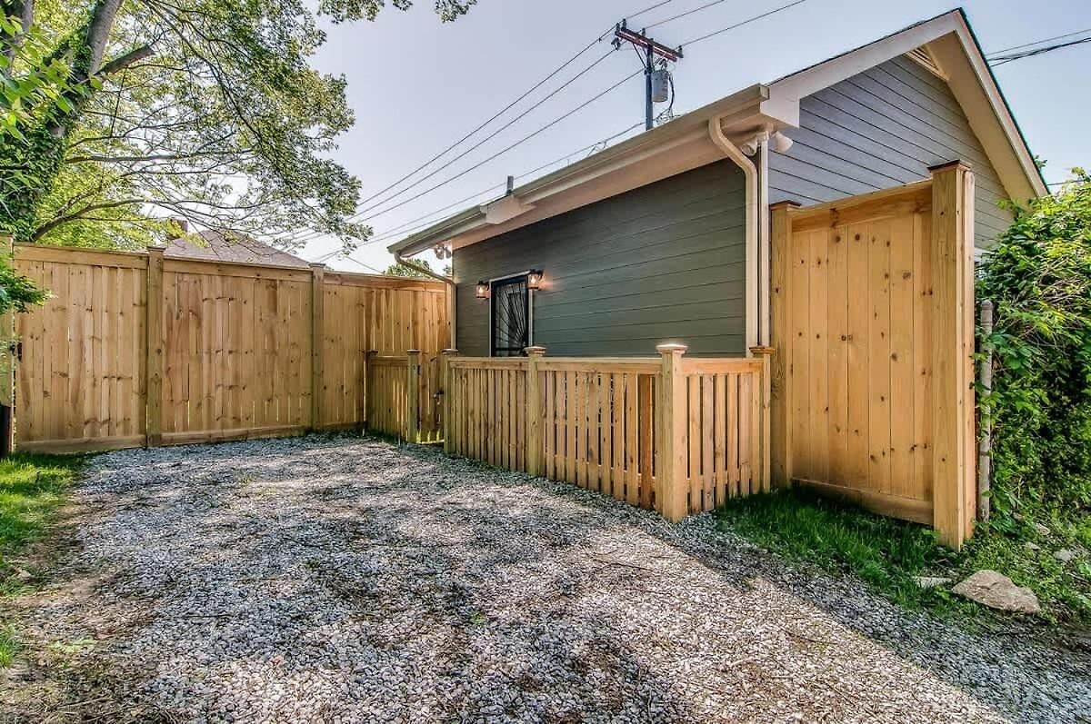 Rustic Walkable To Music Row! By Local Apartment Nashville