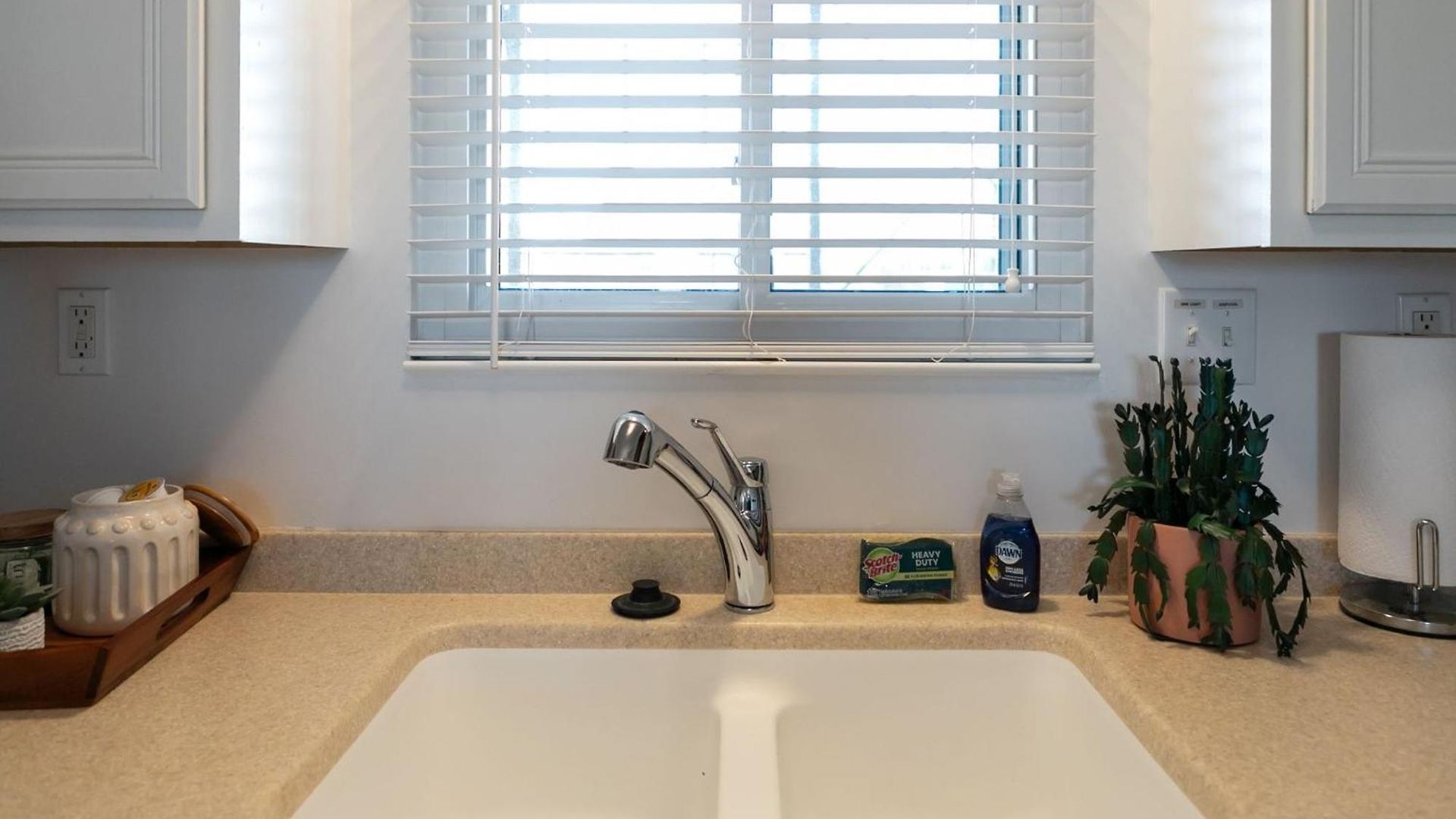 Apartment Downtown Riverfront Unit 762 *