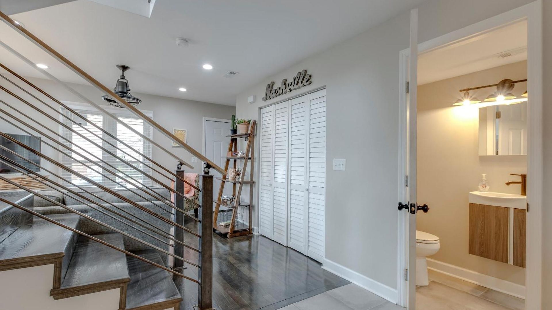 Steps From Hillsboro Village, Downtown 9 Mins Away Nashville