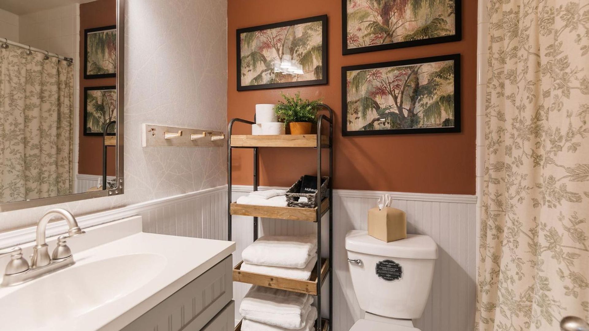 Downtown Riverfront Unit 780 Apartment *