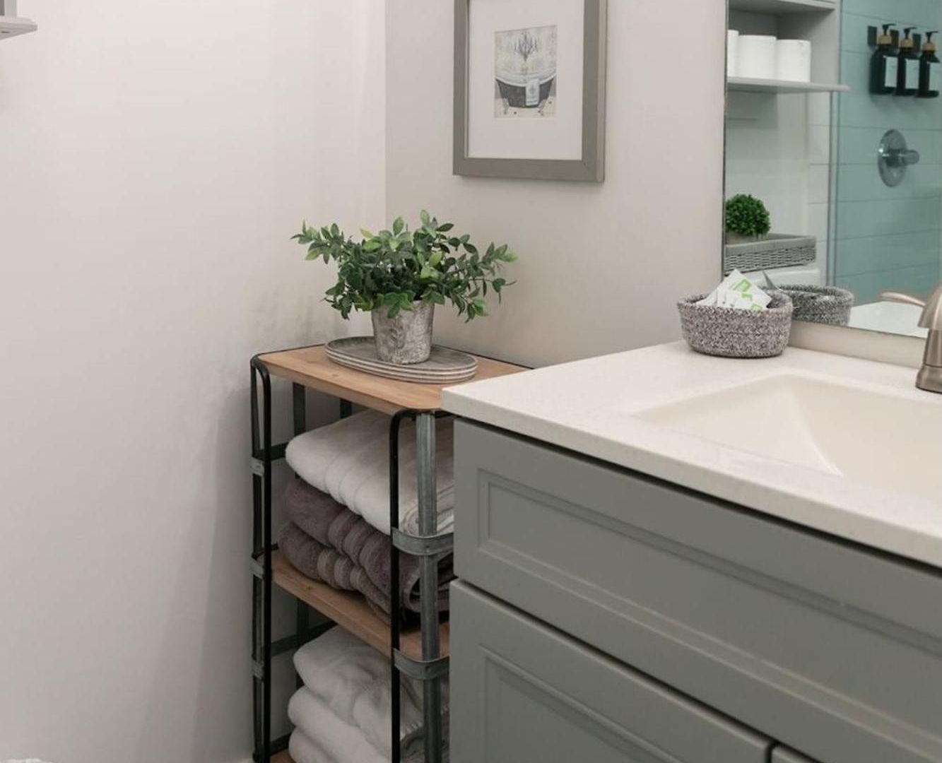 Downtown Riverfront Unit 762 Apartment *