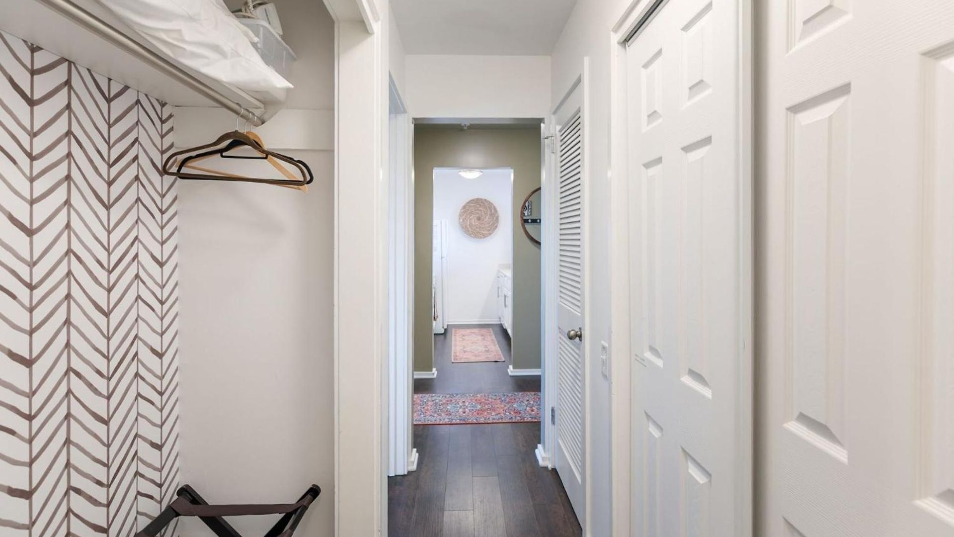 Downtown Riverfront Unit 762 Apartment *