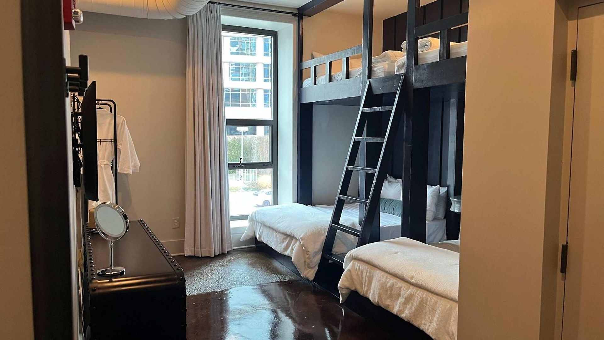 Lower Broadway 4br By Maddox * Nashville