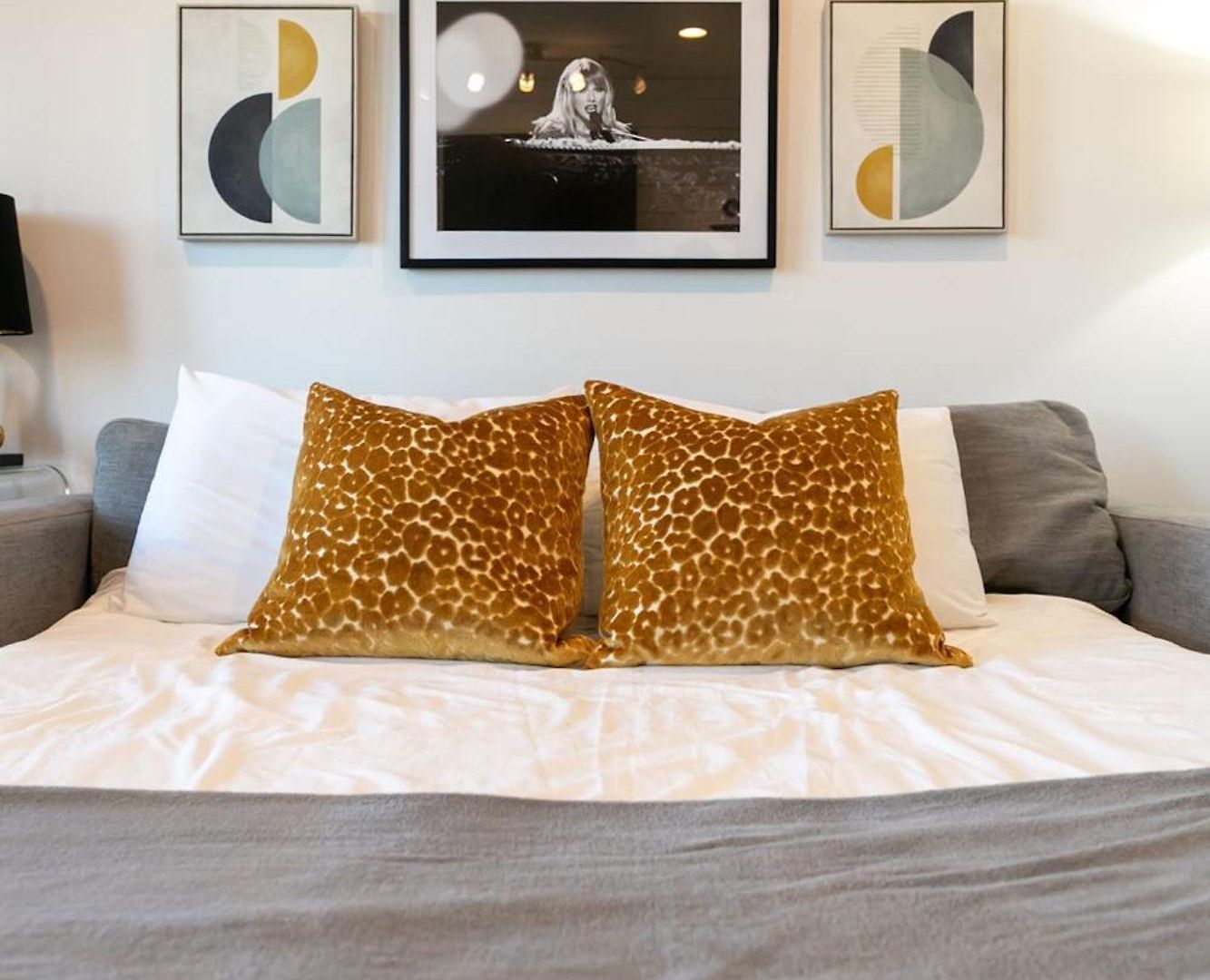 Downtown Riverfront Unit 762 *