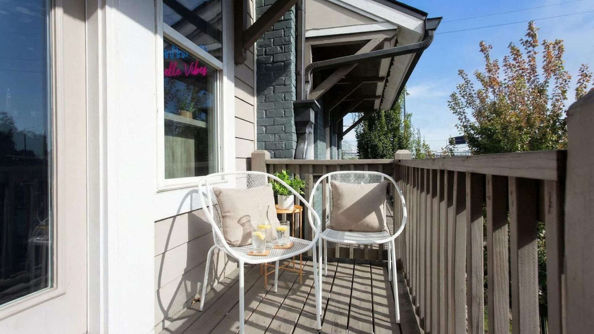 Lux Retreat 12 Beds Games Bar Holiday home Nashville