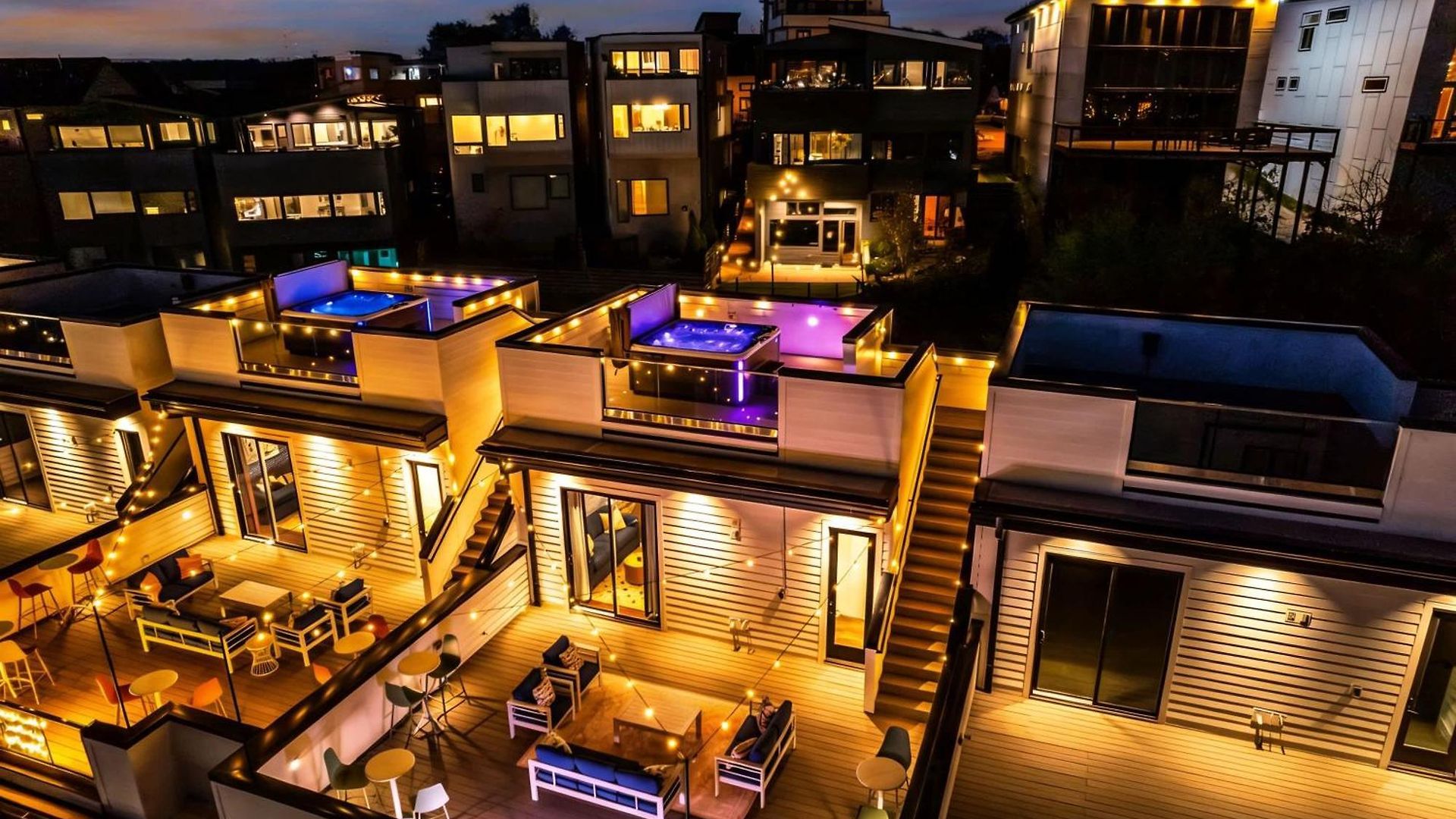 New Nash Eras - 15 Beds - Hot Tub On Rooftop Deck * Nashville