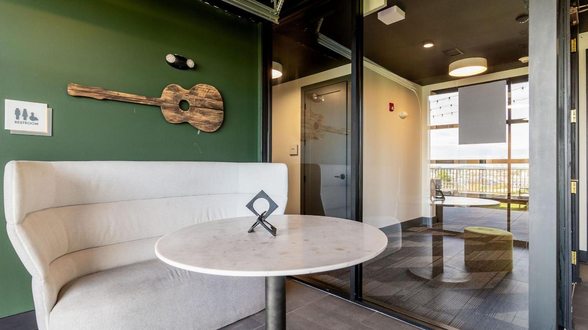Lindsley By Avantstay * Nashville