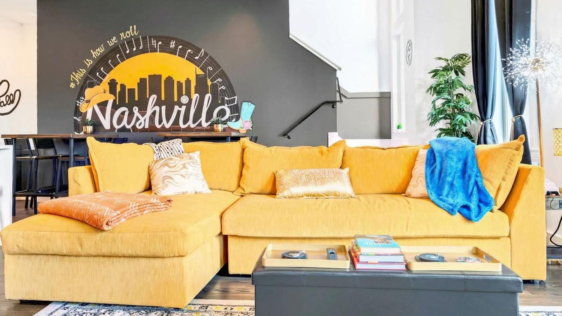 New We Roll Rooftop - Hot Tub With Views - 13 Beds * Nashville