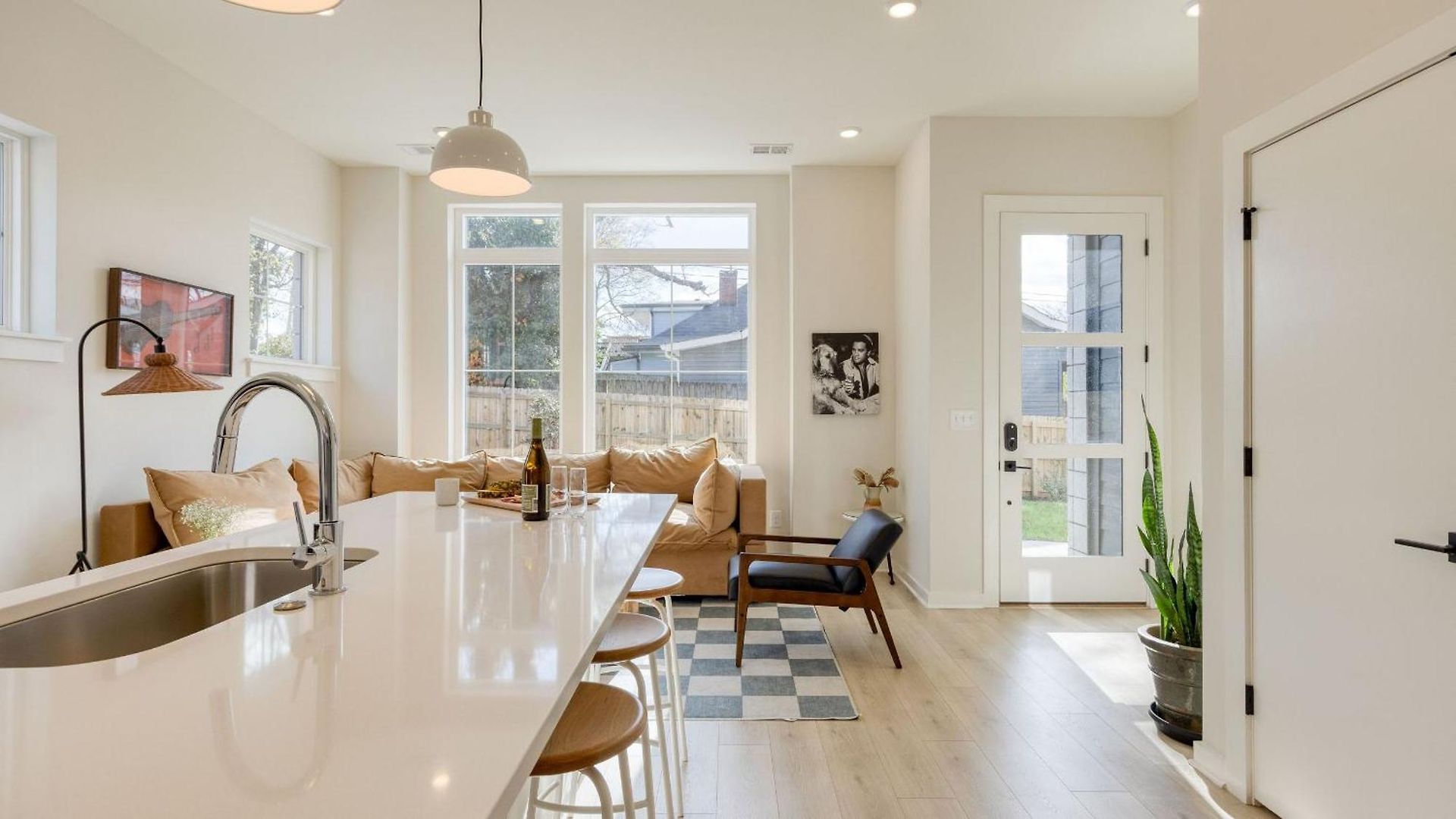 Holiday home Stunning New Build In East Nash Minutes To Broadway The Stage By Avantstay Nashville