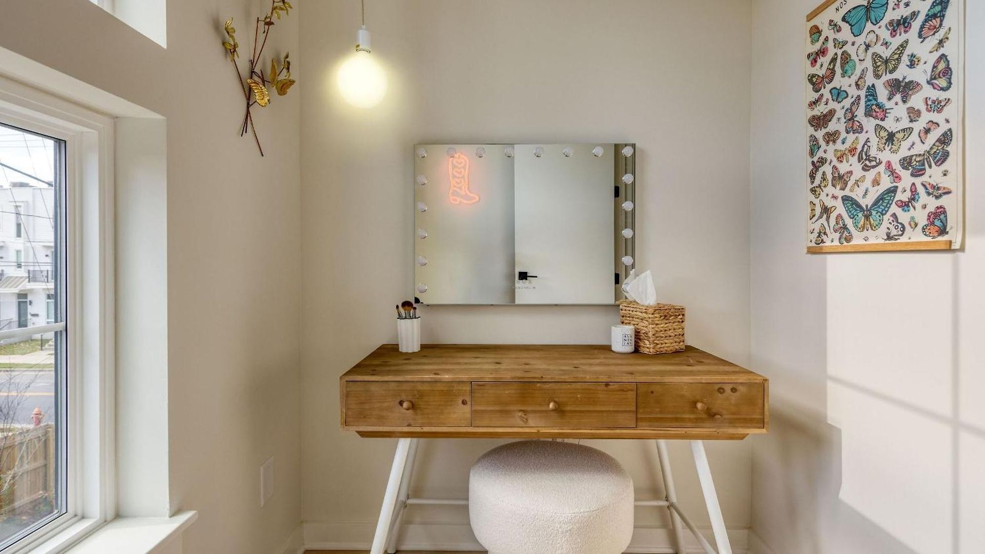 Newly Built 4bdr Townhome W Balcony Minutes To Broadway Lischey By Avantstay Nashville