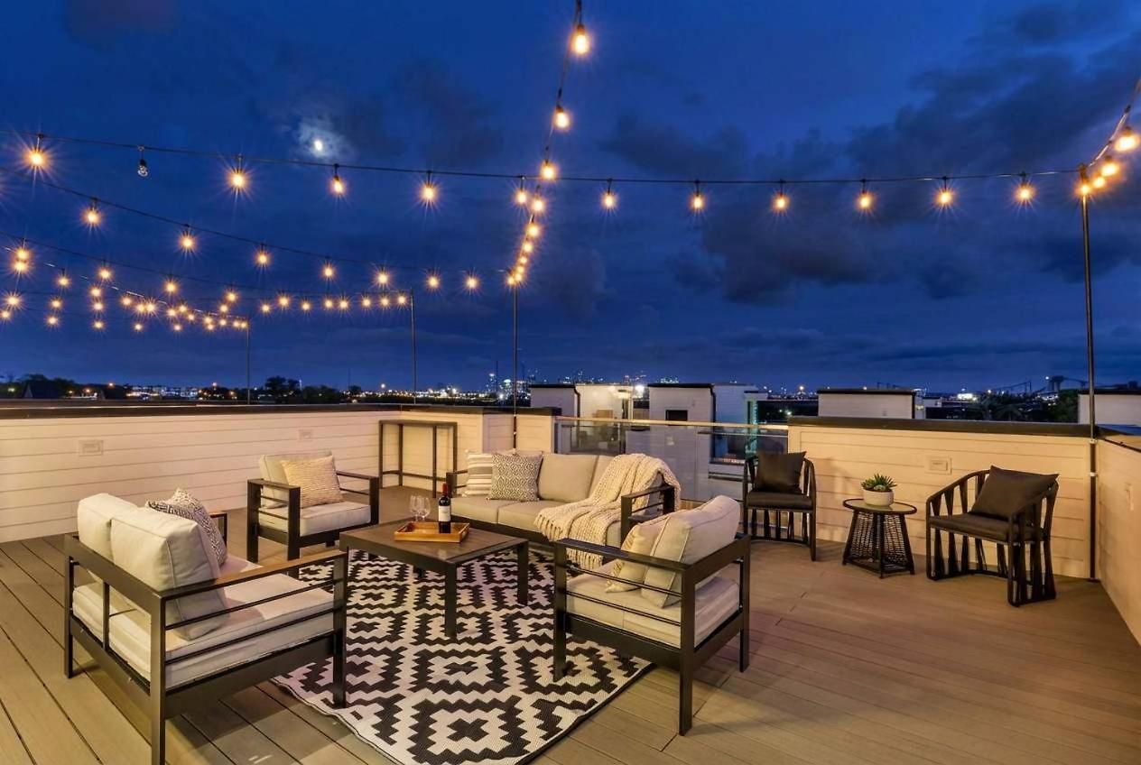 Double Rooftop Decks Hot Tub Karaoke * Nashville