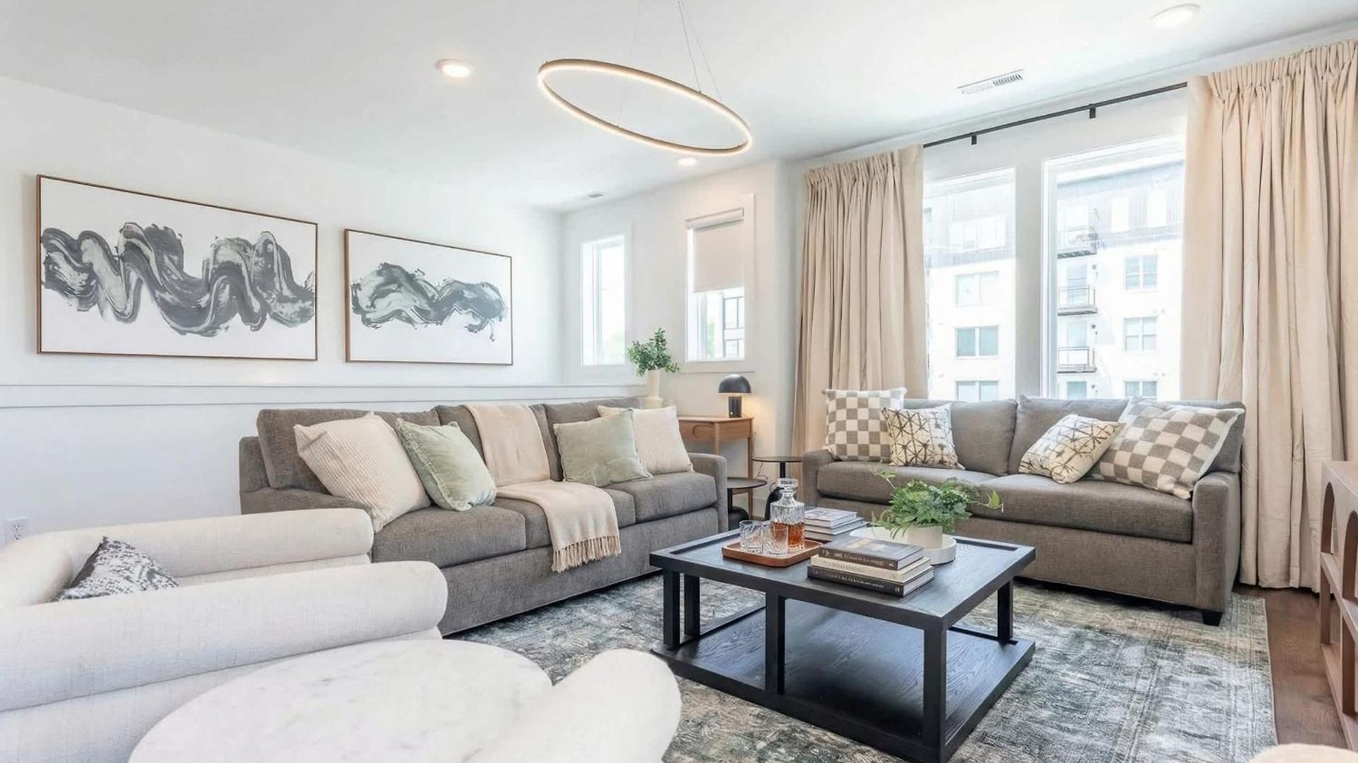 Luxe 4br With Fire Pit Grill And Views Nashville