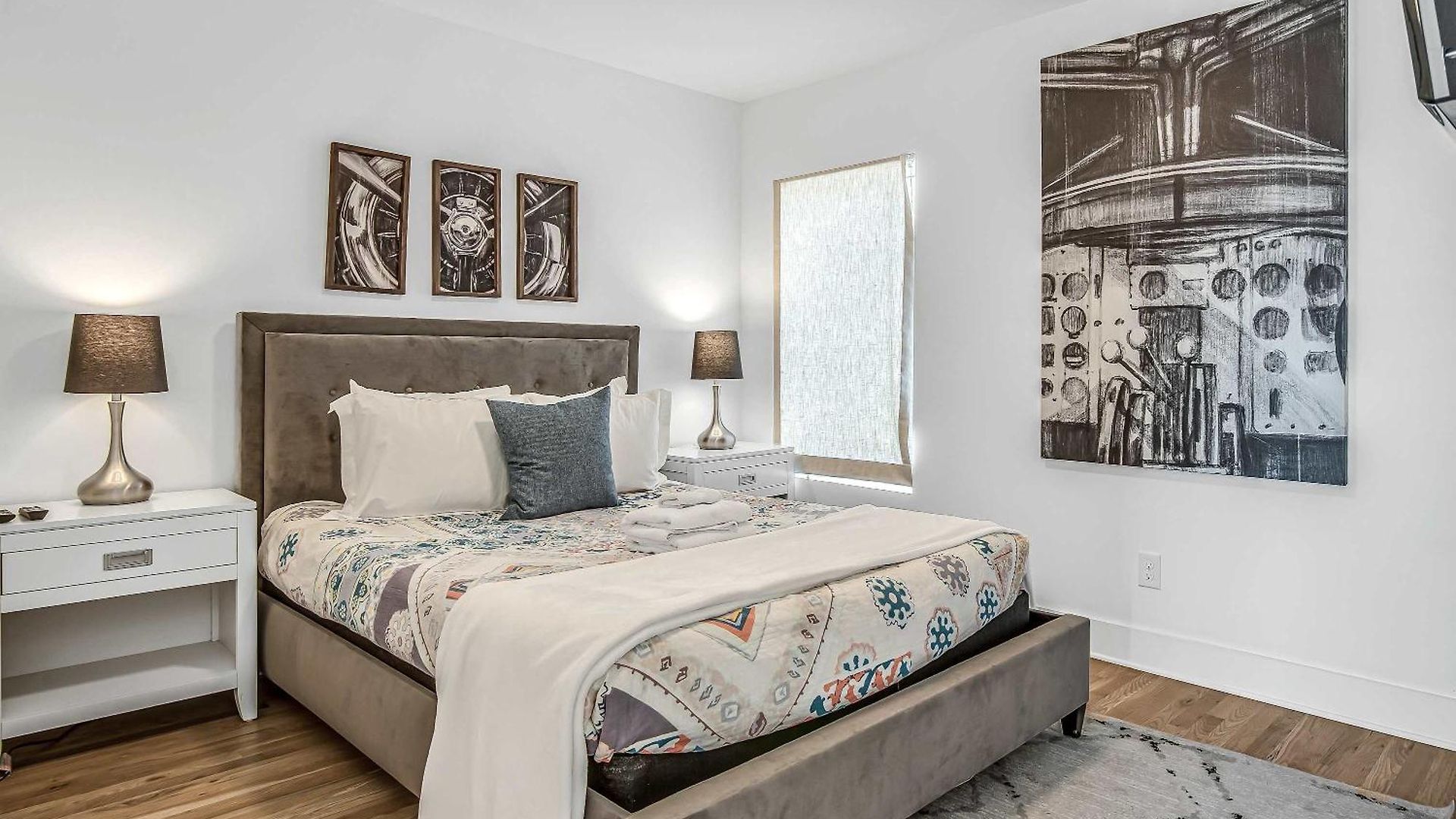 Spectacular Double Rooftop 7 Mins To Broadway *