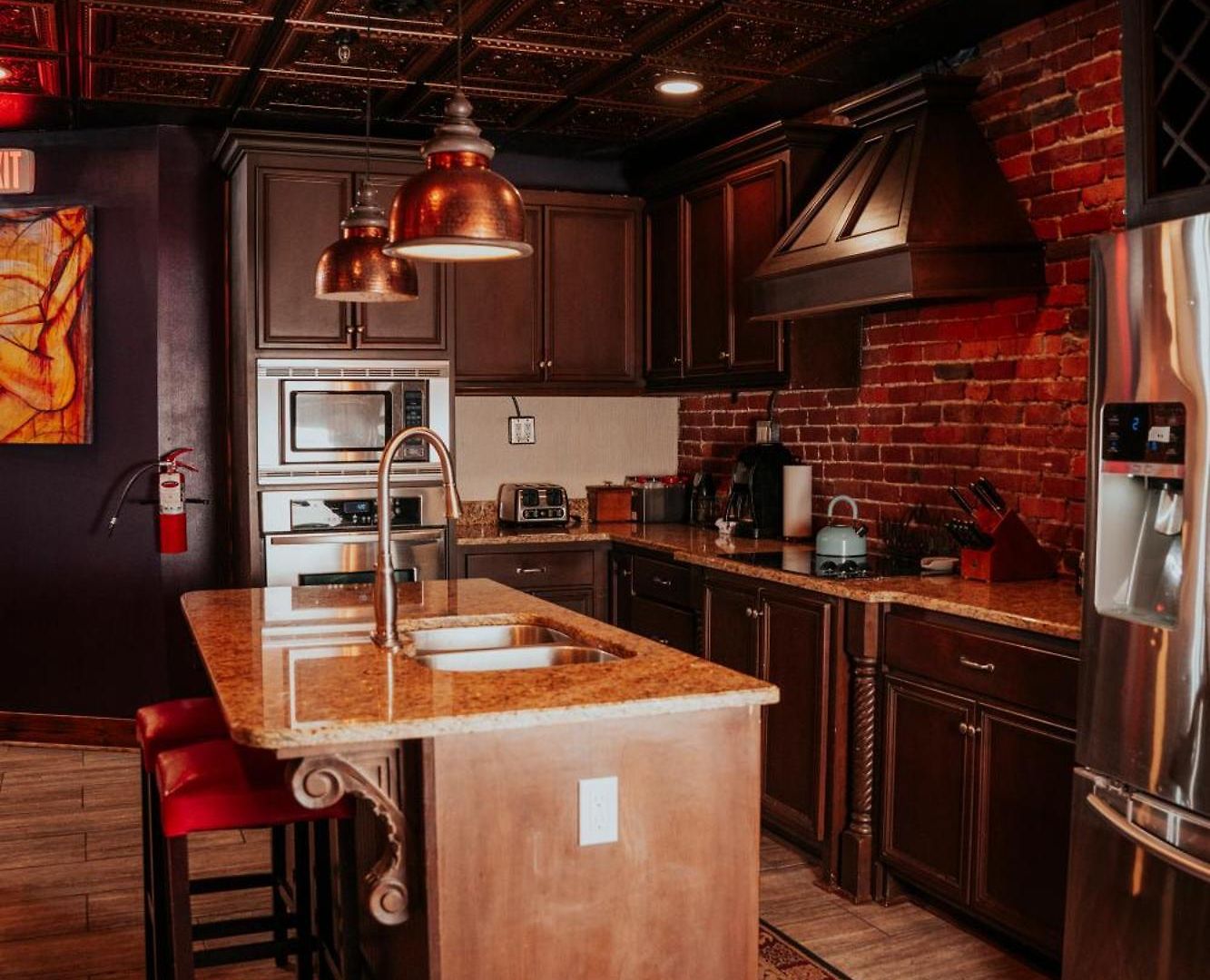 Broadway 4br 2bth 2500sf Art Gallery And Steam Holiday home Nashville
