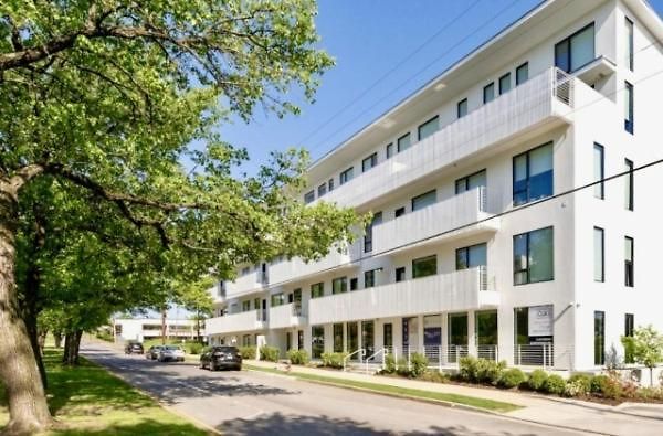 Downtown Luxury Pool Gym Free Parking 312 Holiday home Nashville