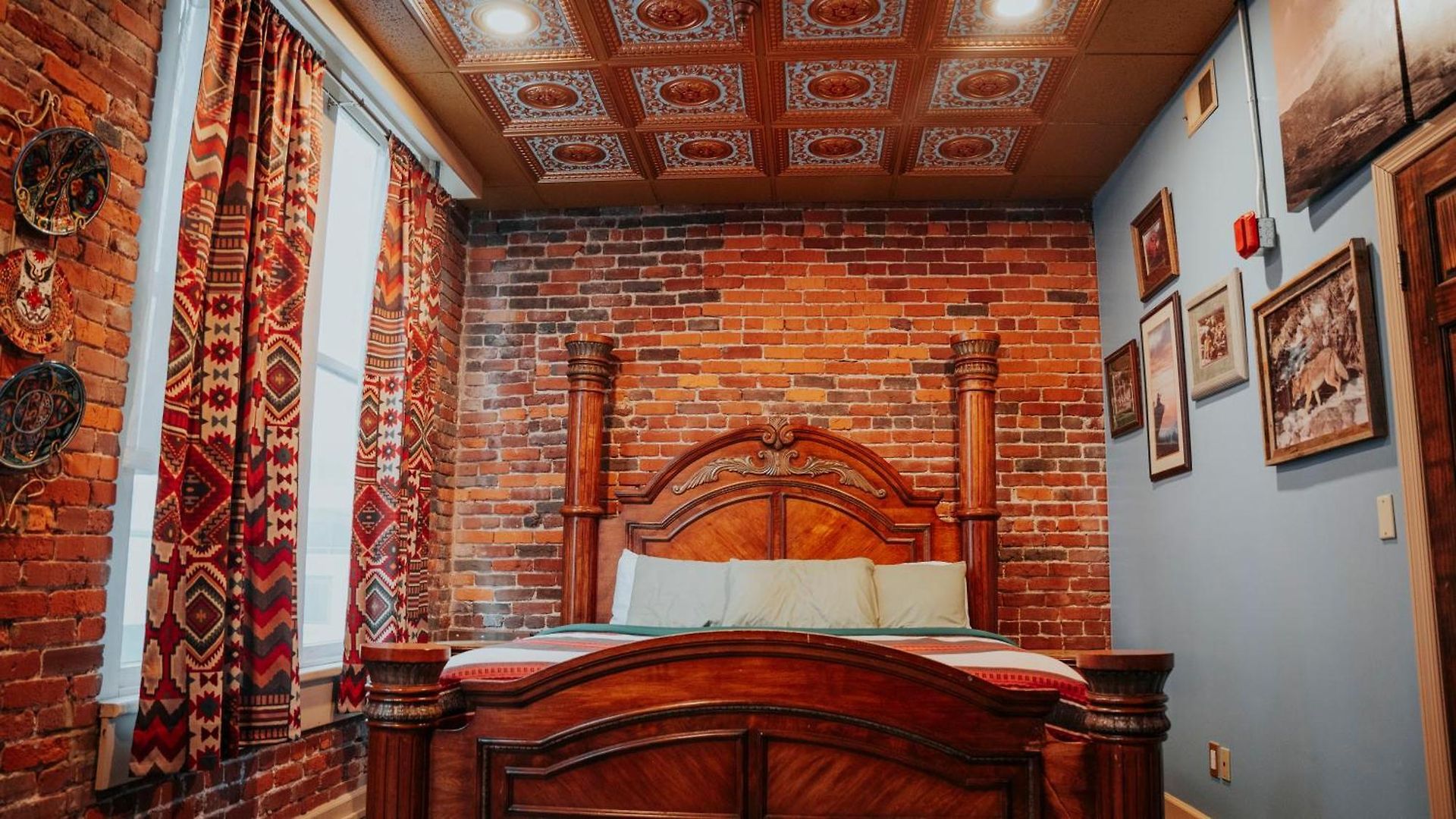 Broadway 4br 2bth 2500sf Art Gallery And Steam Holiday home Nashville