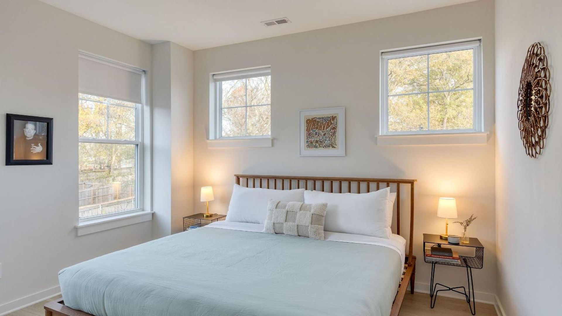Holiday home Stunning New Build In East Nash Minutes To Broadway The Stage By Avantstay