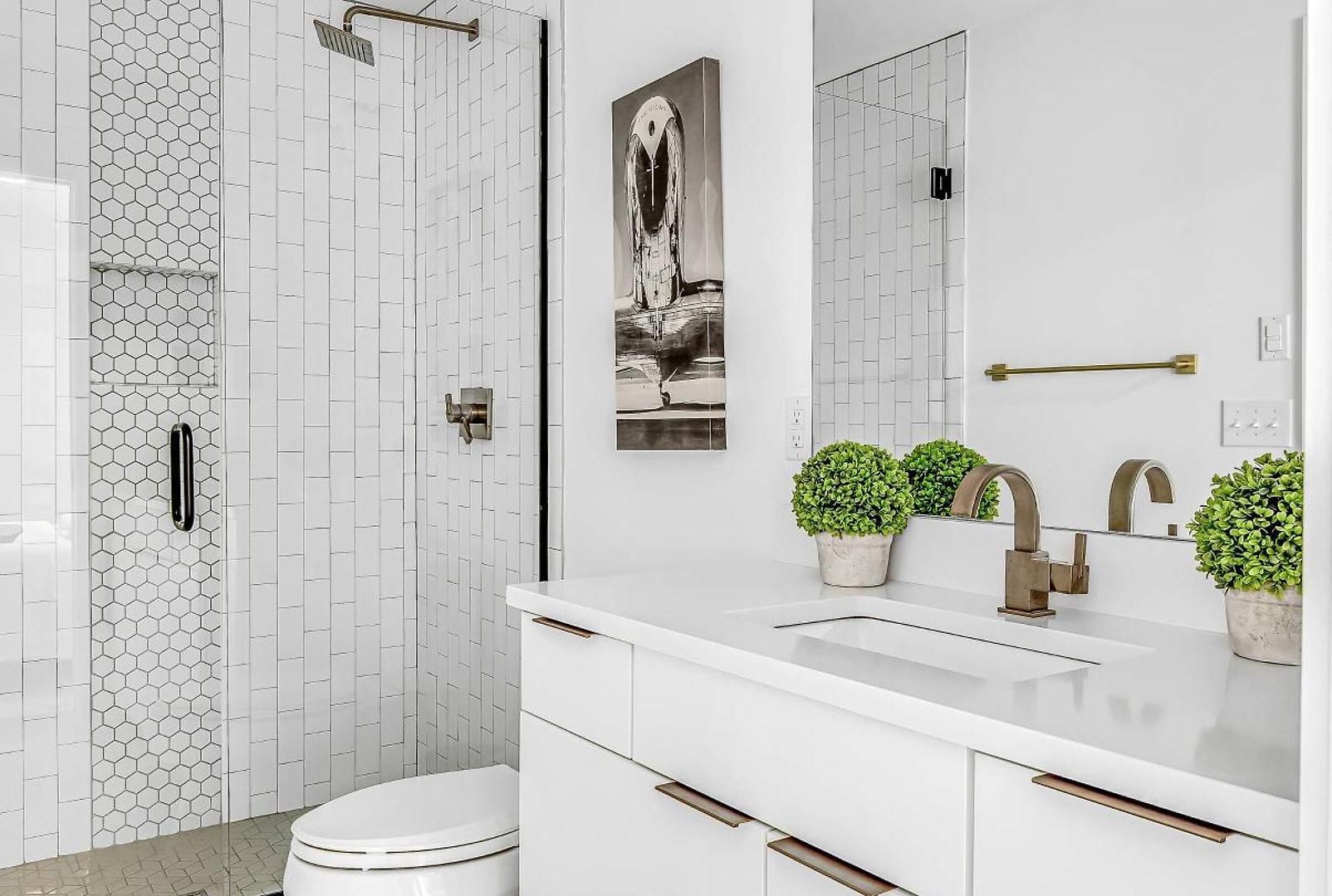 Spectacular Double Rooftop 7 Mins To Broadway