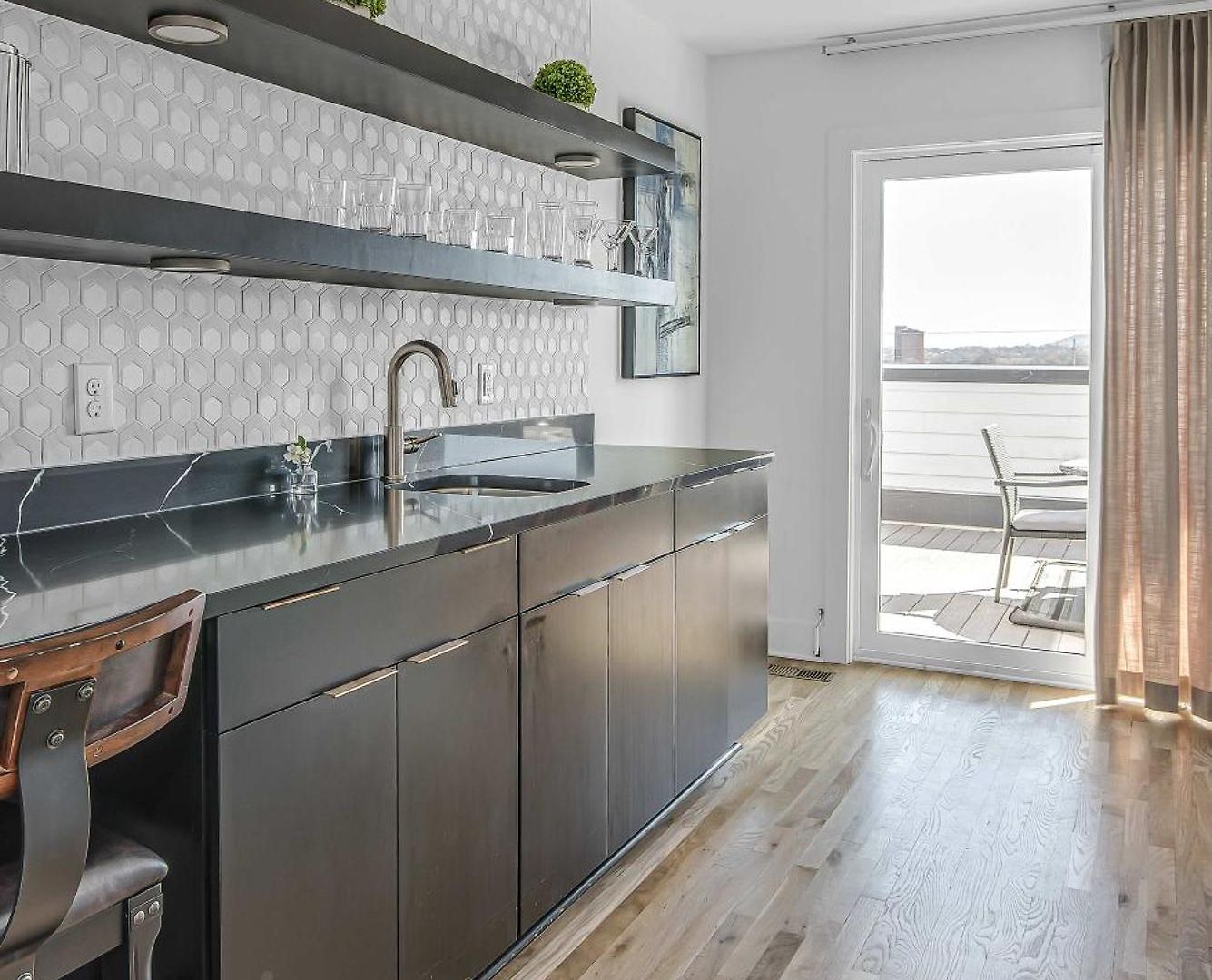 Spectacular Double Rooftop 7 Mins To Broadway * Nashville