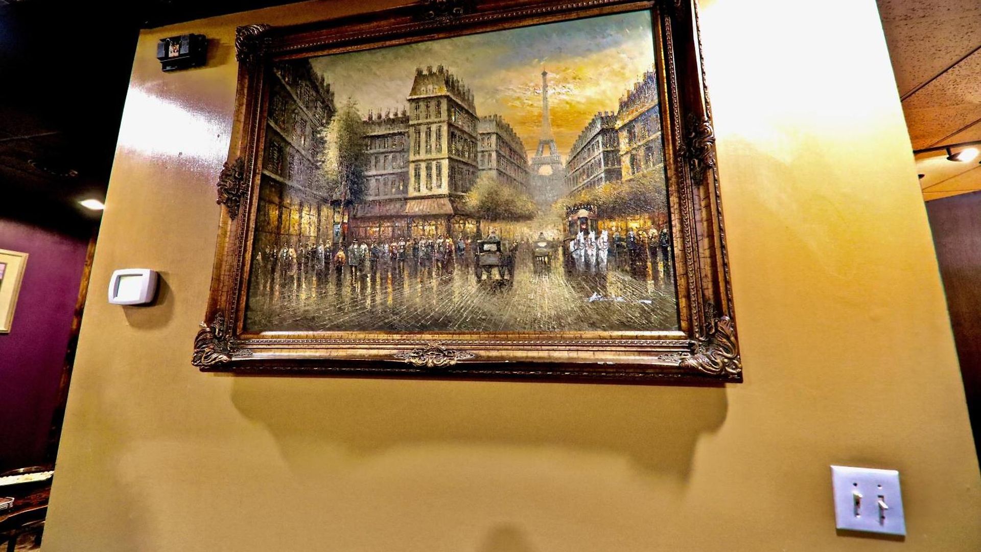 Broadway 4br 2bth 2500sf Art Gallery And Steam Holiday home *