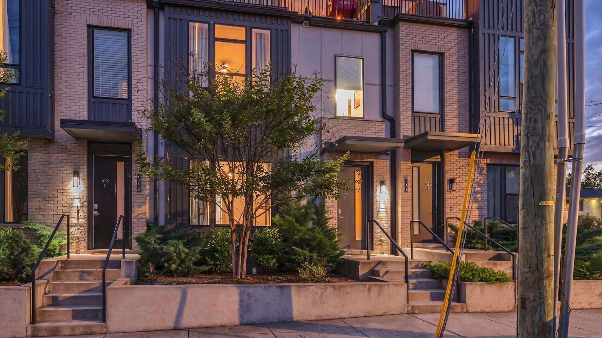 Holiday home Brand New Views Karaoke Near Downtown