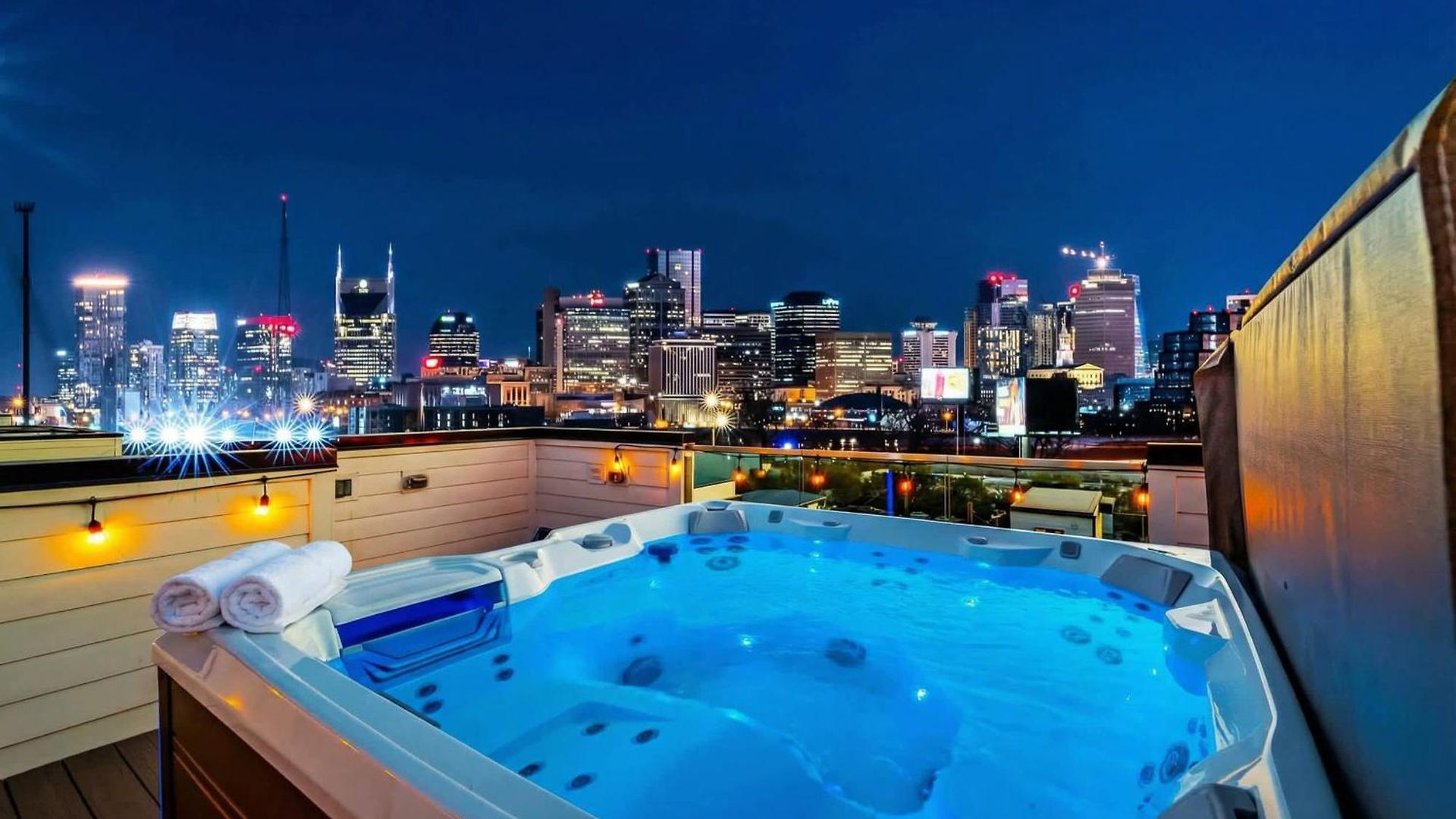 Disco Themed Hot Tub & Rooftop Decks In * Nashville