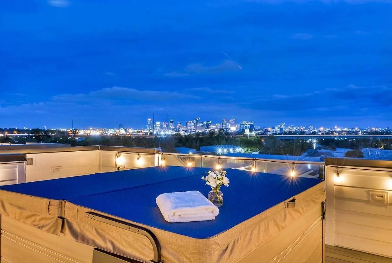 Holiday home Double Rooftop Decks Hot Tub Karaoke Nashville