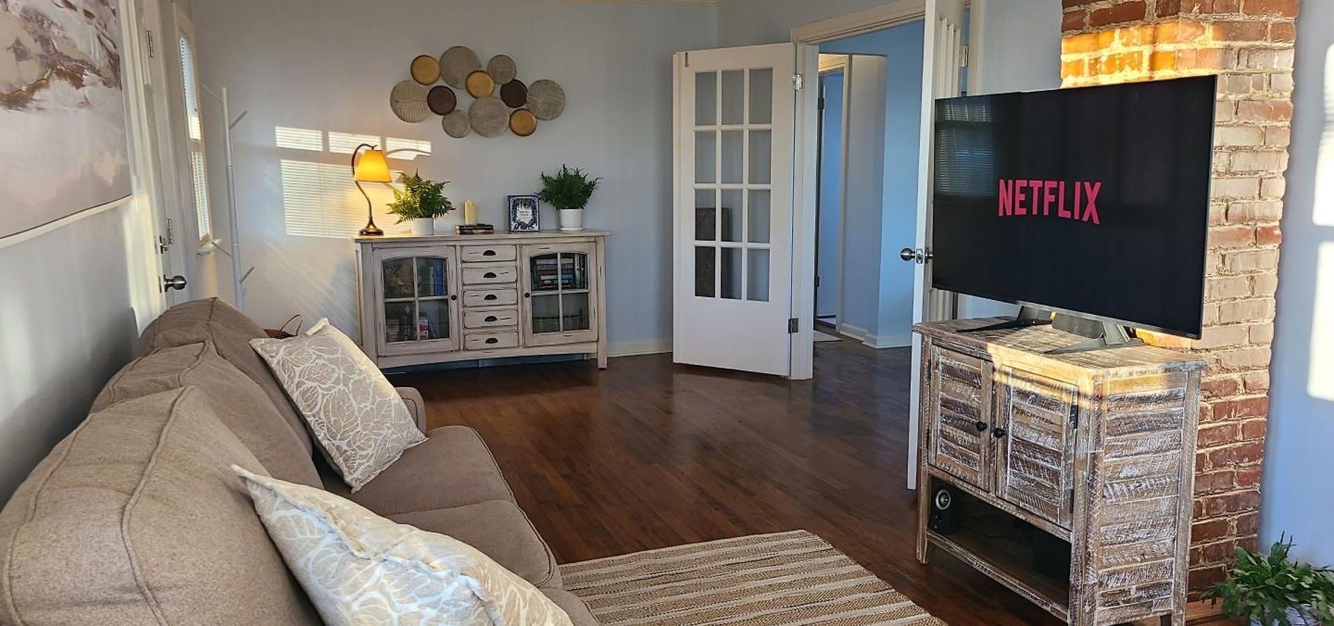 Lakeside Retreat You'll Love! * Nashville