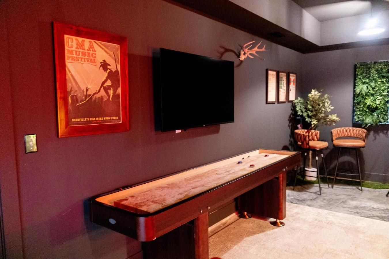 Luxury Cowboy Speakeasy, Billiards 3min To Stadium *