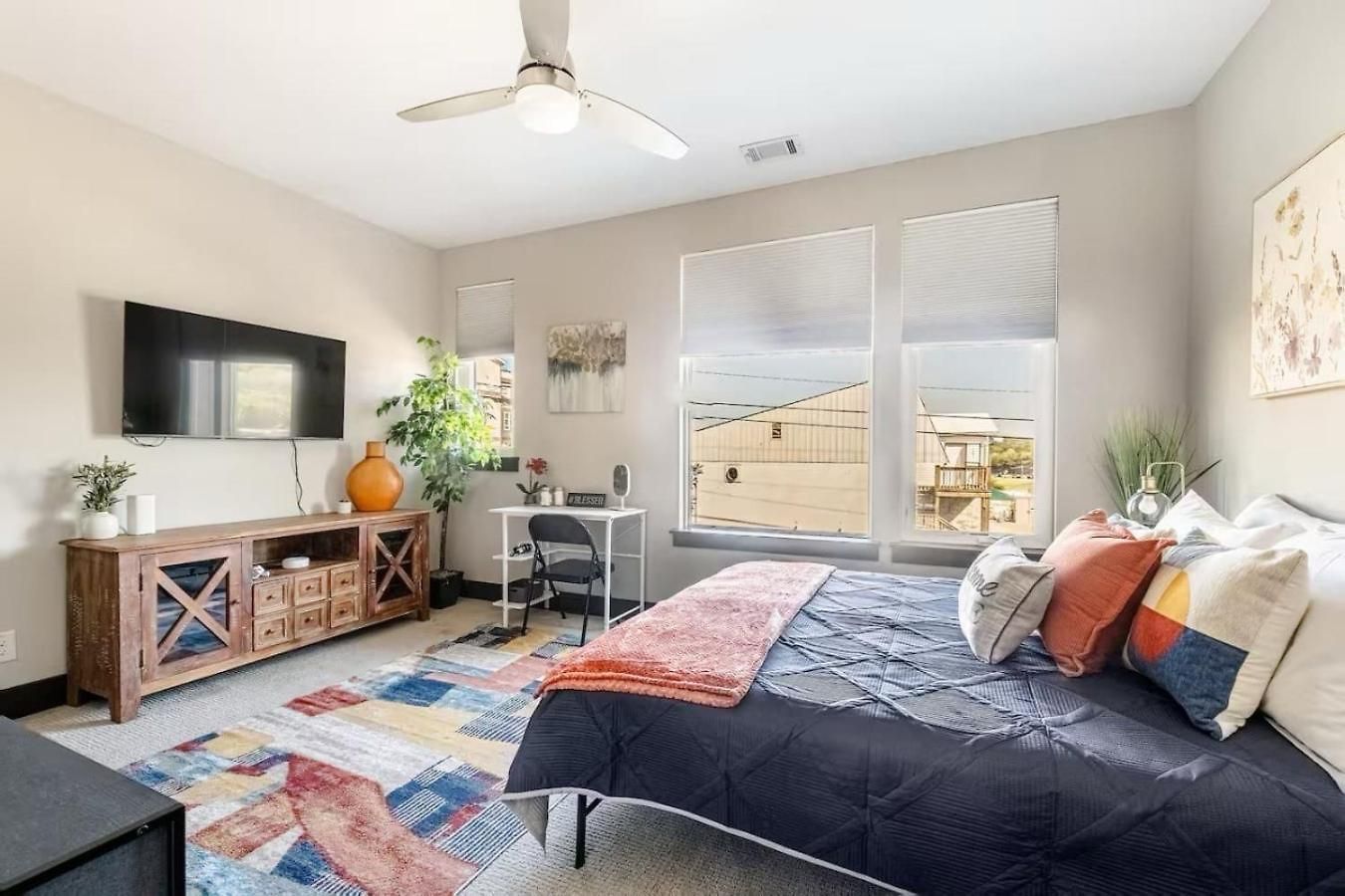 Holiday home Music Trades Corporate Housing Welcome 3 Bed *